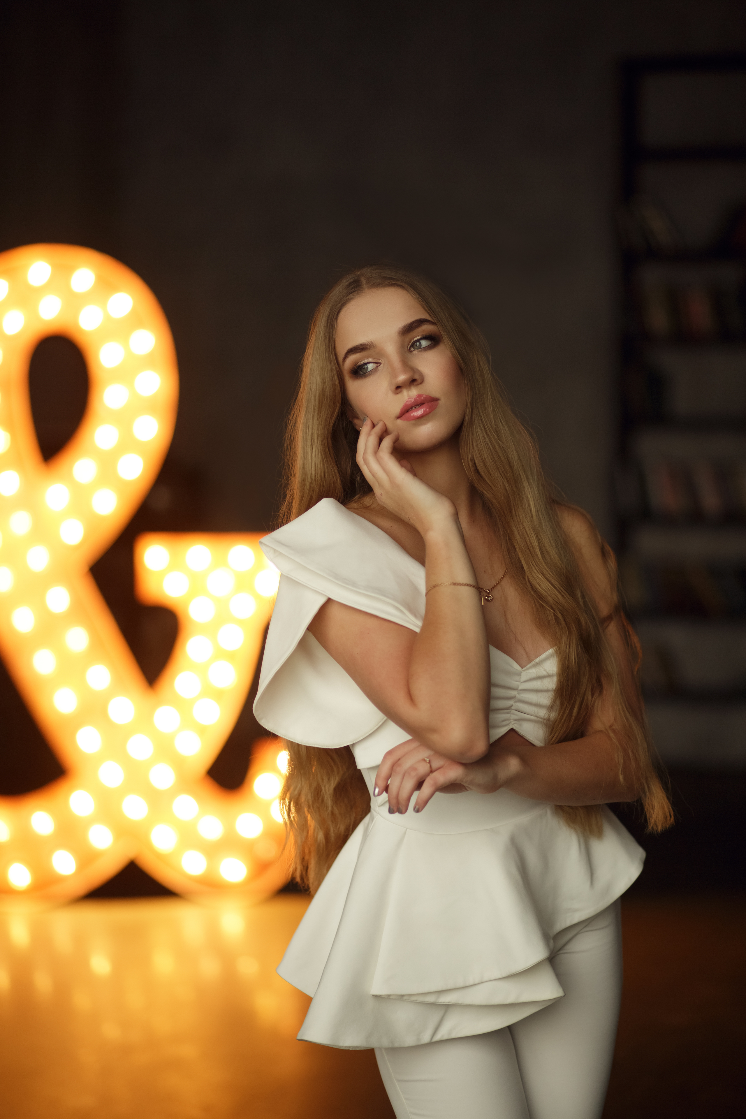 Студия. Будуарный и женский портретный фотограф Москва