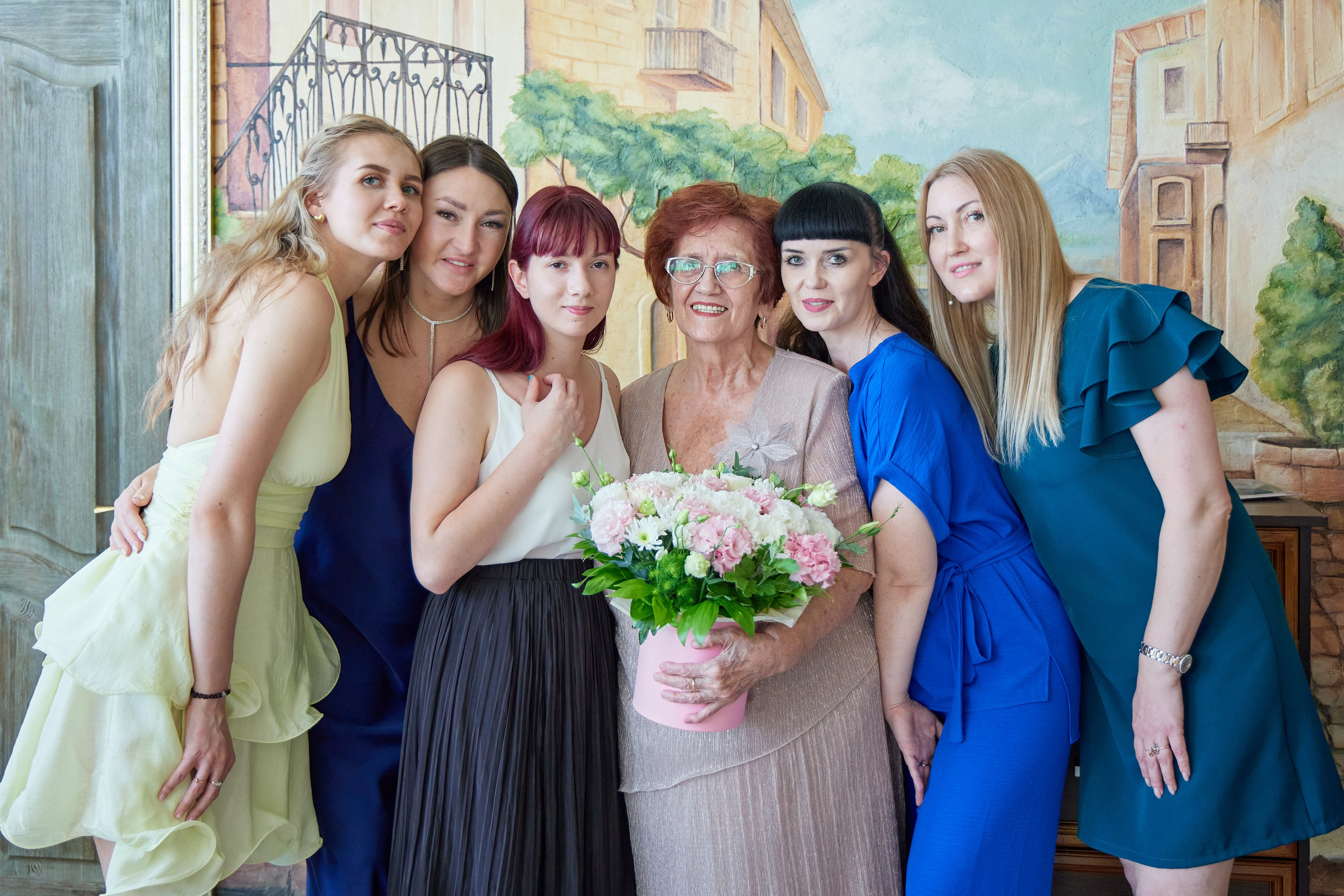 Линейки, выпускные, утренники, праздники