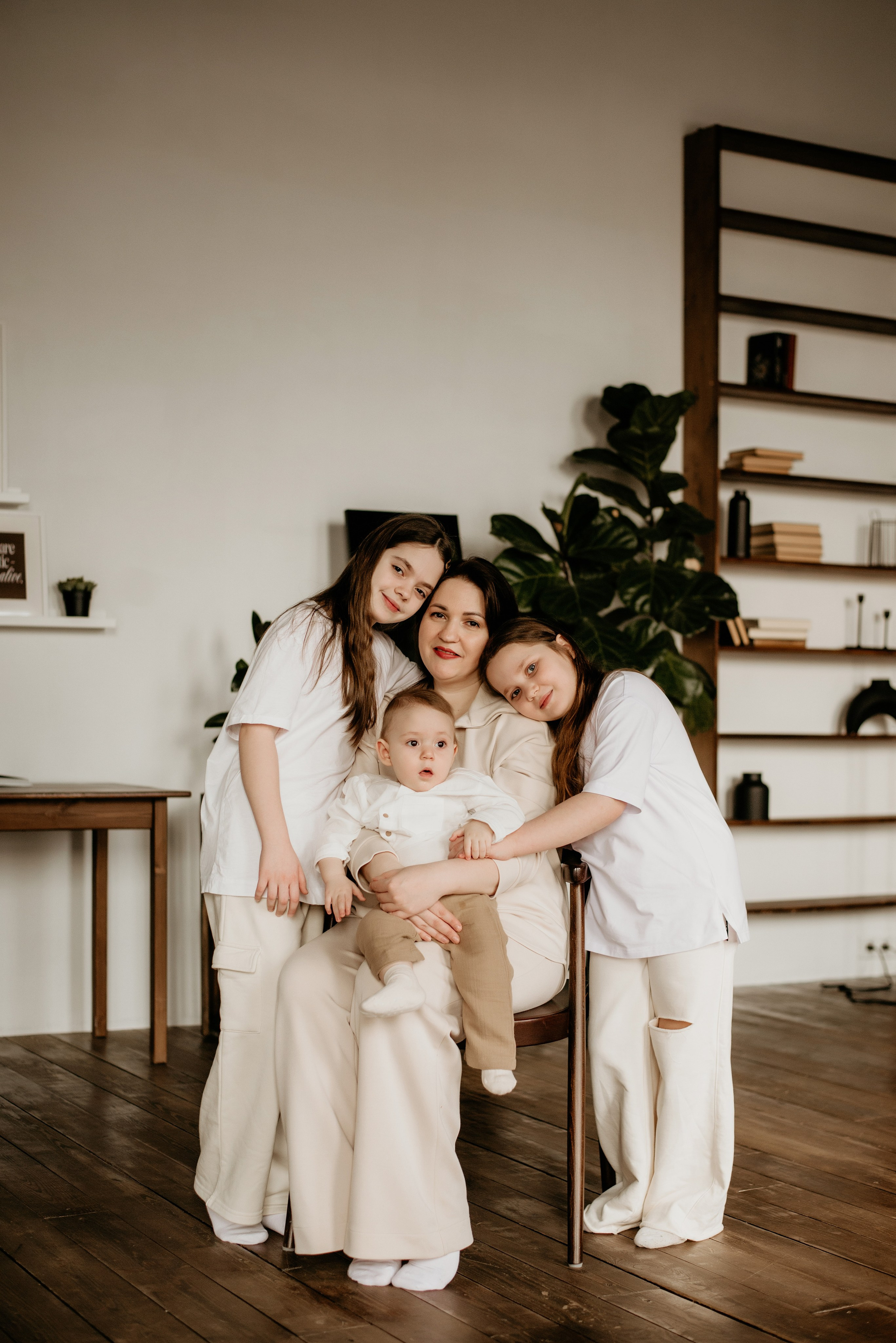 Family. Марина Колосова, детский фотограф и фотограф новорожденных в Красноярс