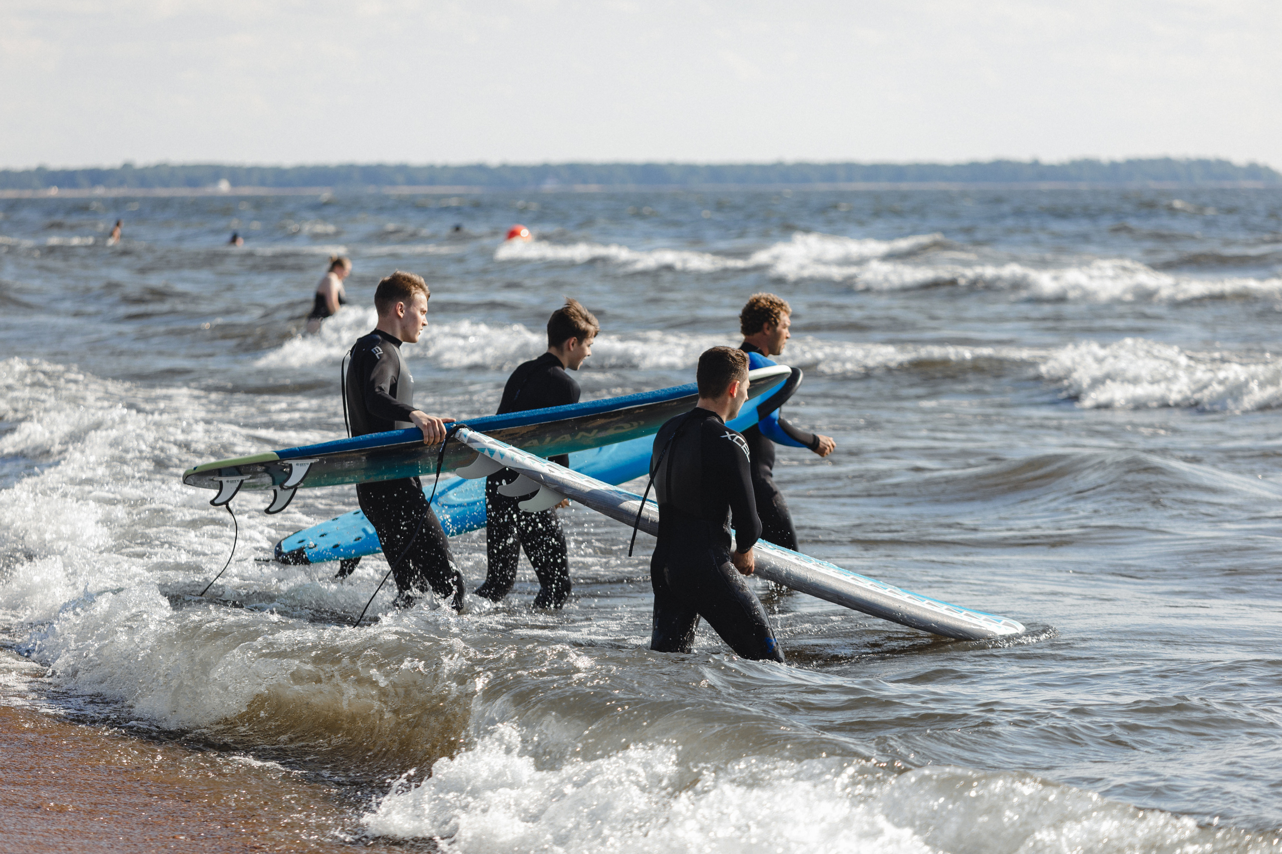 Урок по серфингу в Солнечном. Фотограф в Санкт-Петербурге