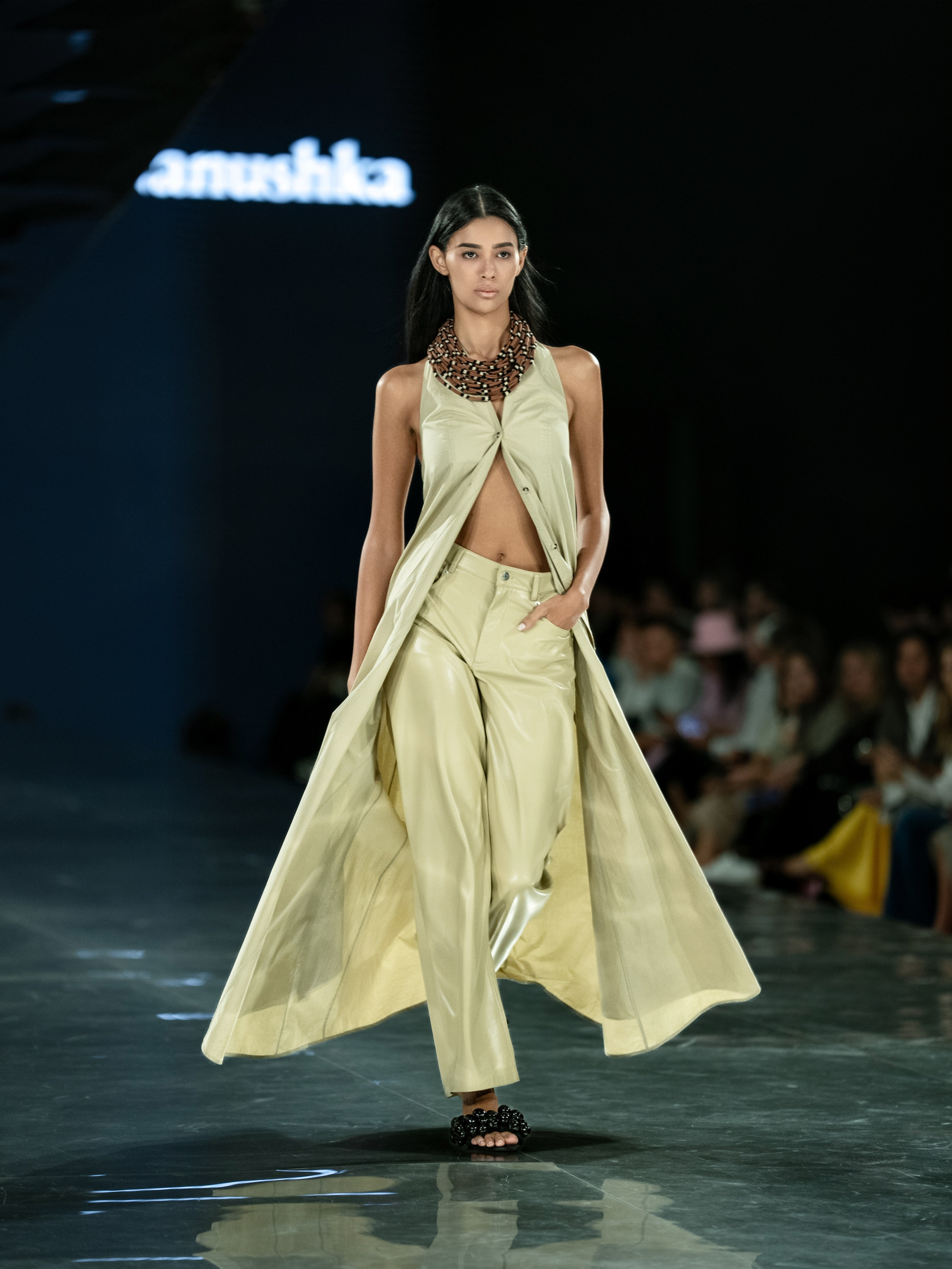 Visa Fashion Week Nanushka. Сайт Алматинского НЮ АРТ, будуар и фэшн фотографа Дениса Карпенко
