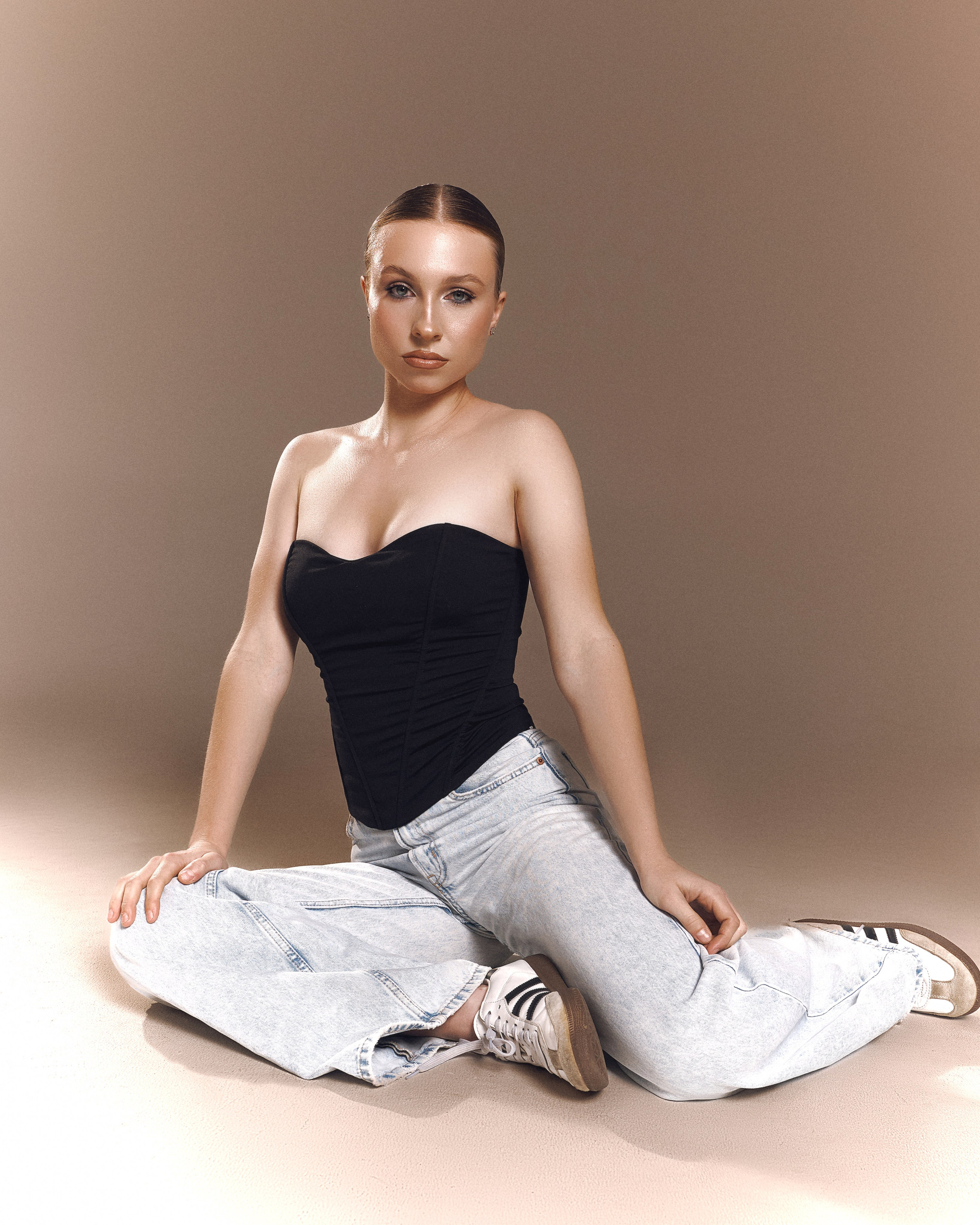 индивидуальная фотосессия, фотограф Минск, фотограф Ольга Шаповалова, фотосессия все включено, студийная съема, женский портрет Минск, съемка с готовым образом, стилизация съемки, фотосессия Минск, макияж для фотосессии Минск, прическа для фотосессии Минск 