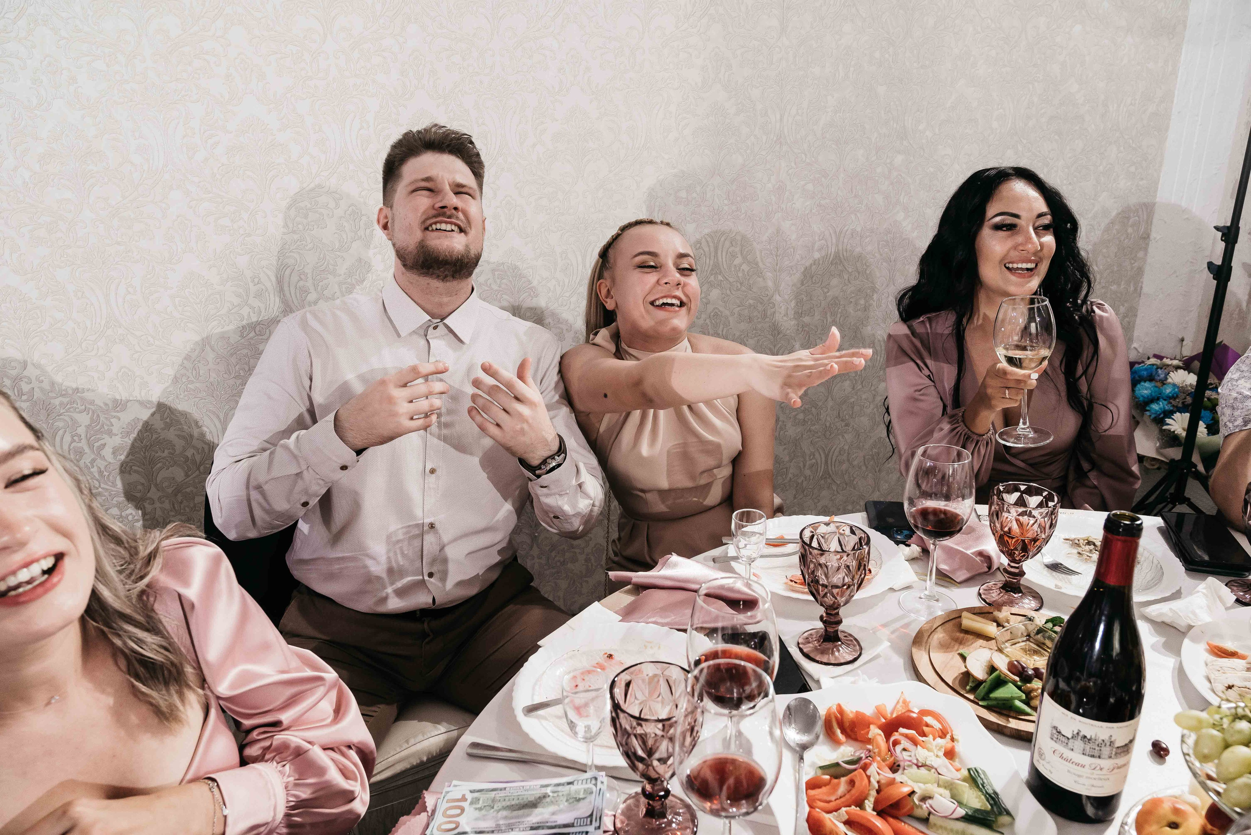 Саша и Настя. Тамара Власова