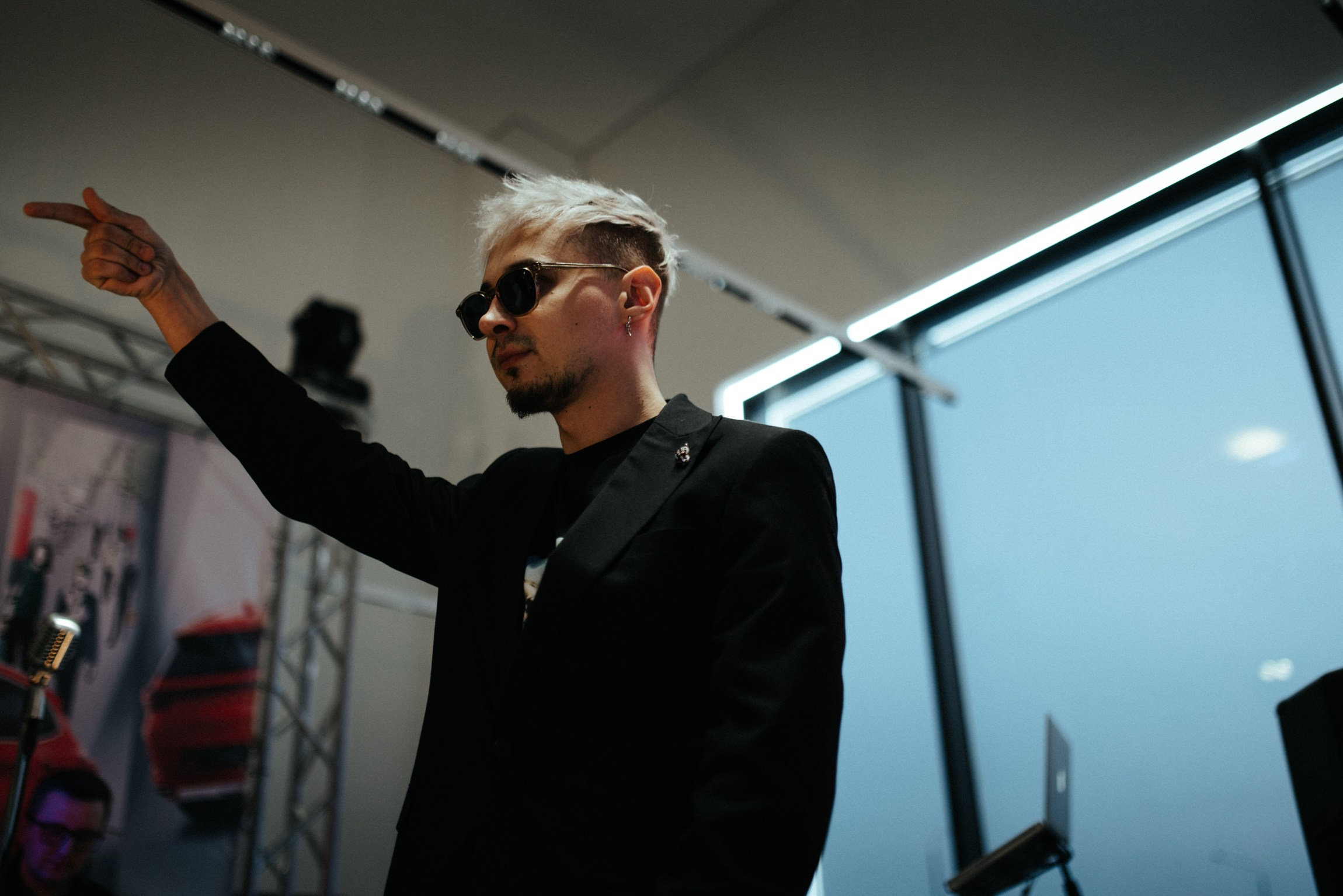 Открытие автосалона Exeed. Портретный и репортажной фотограф Алексей Волков. Москва, Оренбург