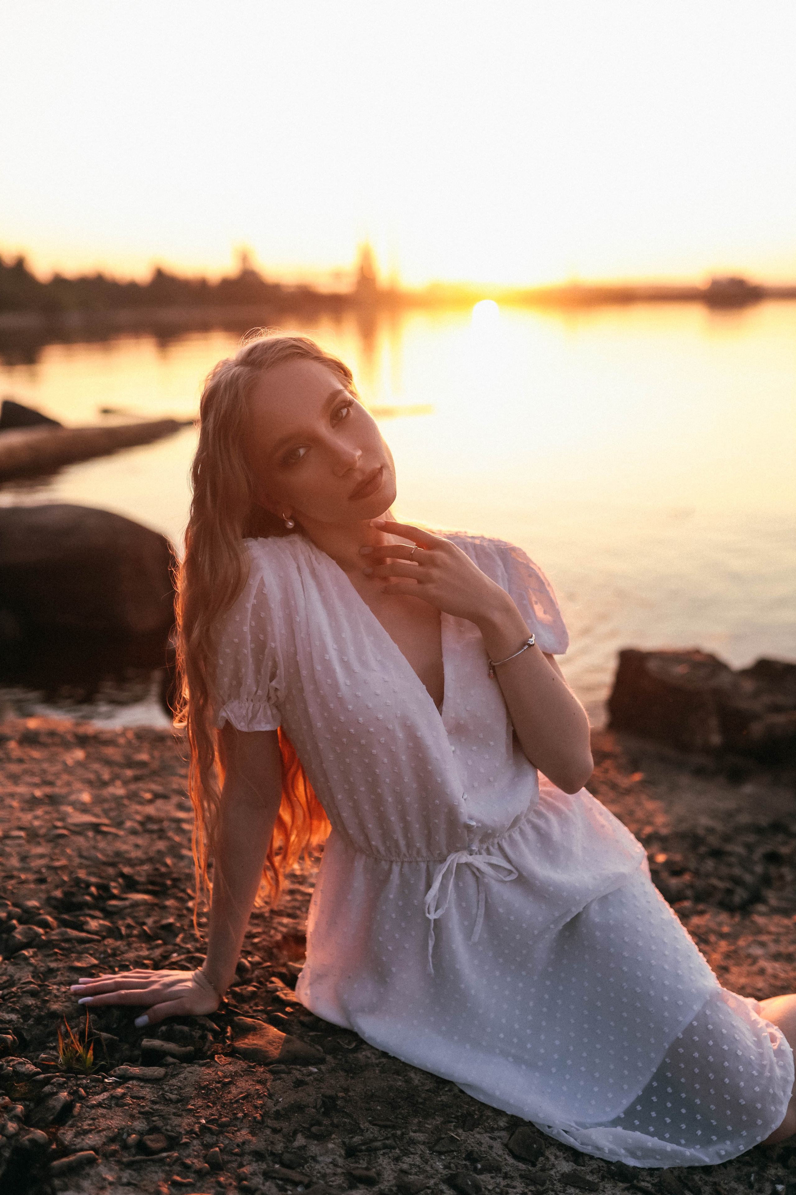 Александра. Главная