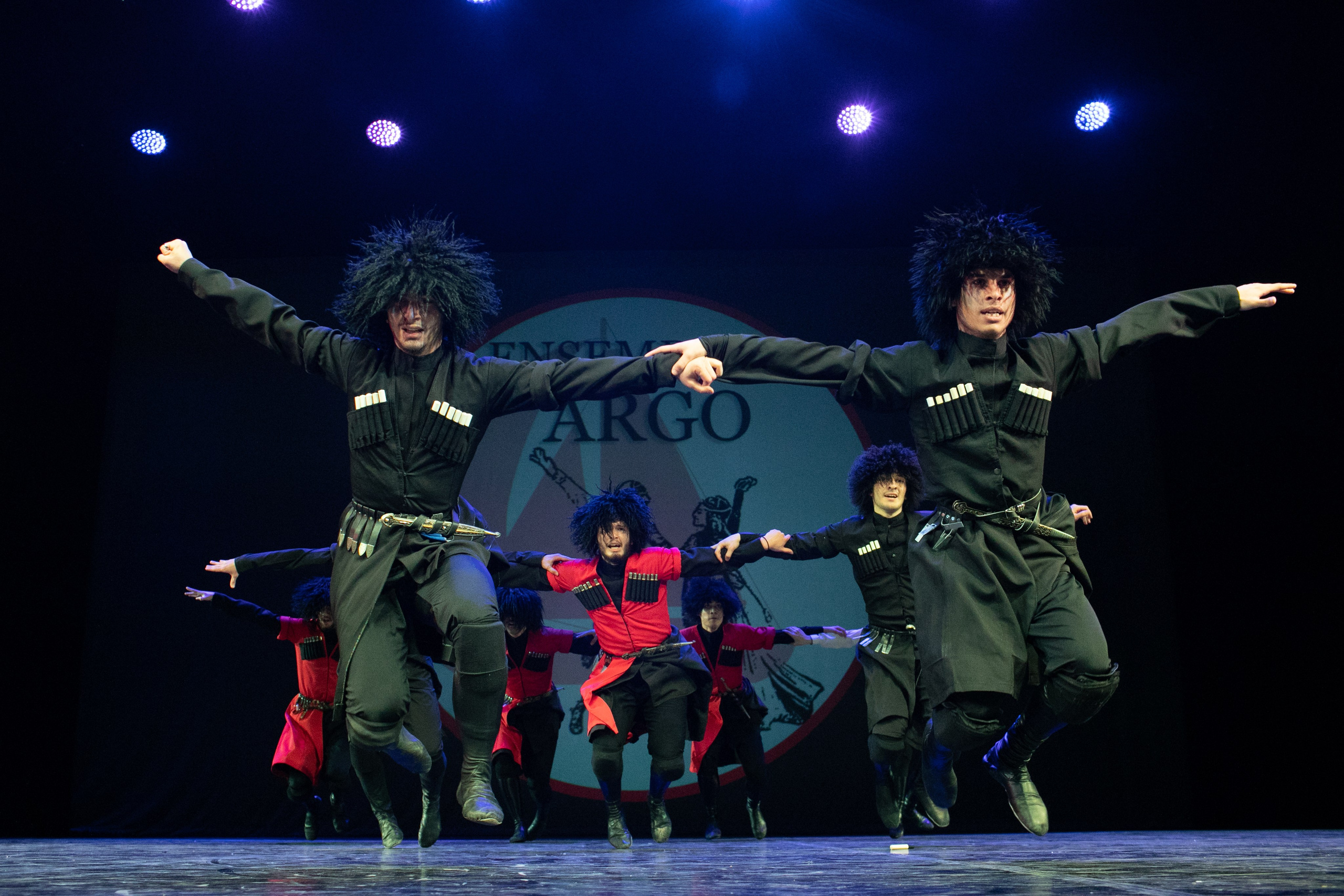 Концерт, грузинские танцы. Art photographer Nino