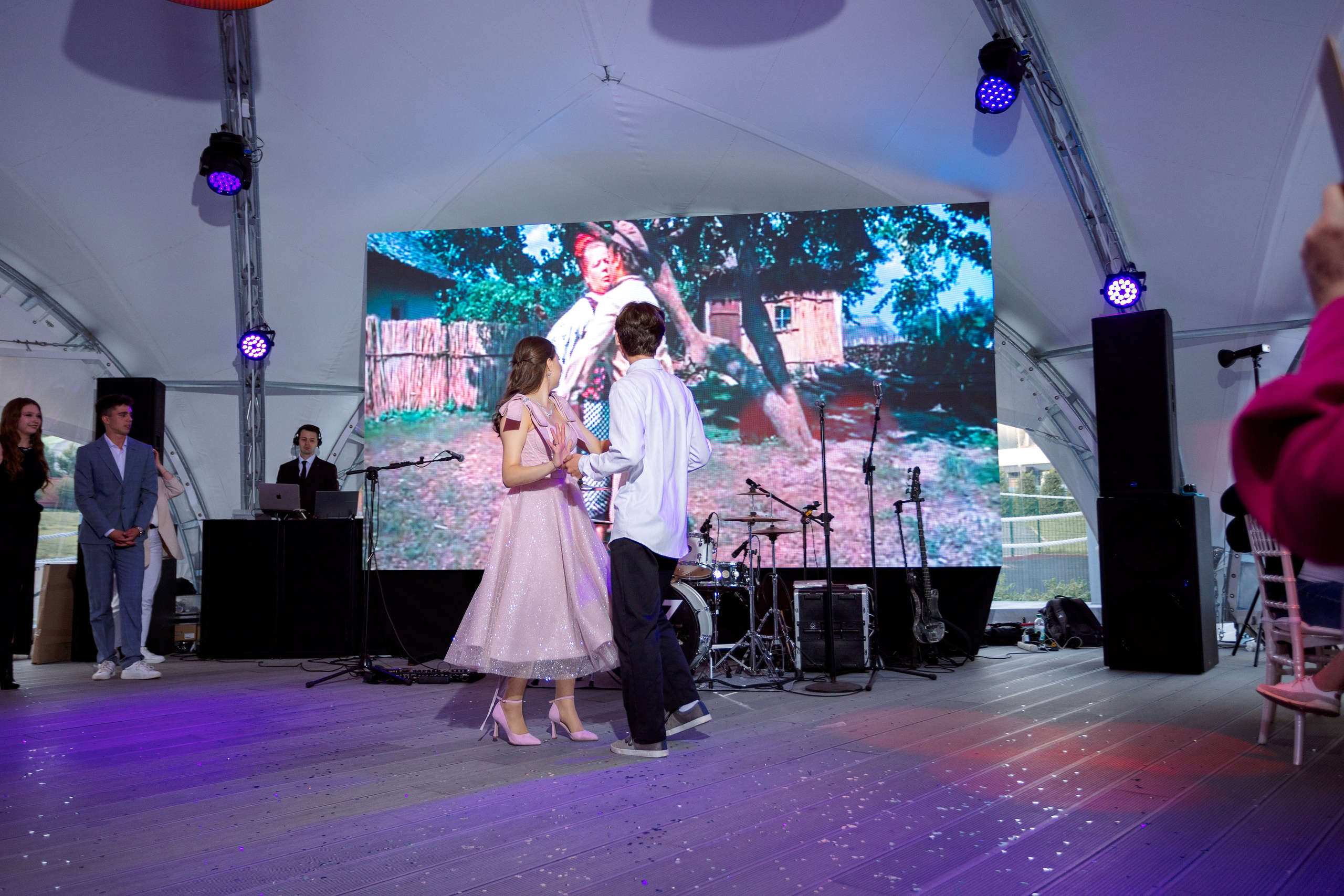 ВЫПУСКНОЙ: Волки-Липки. Все фото. Профессиональный фотограф в Ижевске Леша Петров