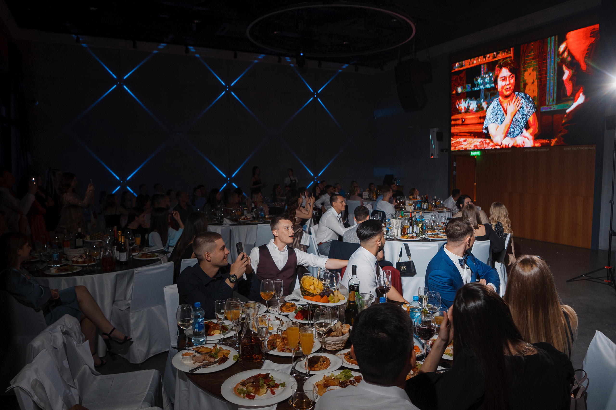 Выпускной вечер стоматологического факультета ВолГМУ. Свадебный и репортажный фотограф в Волгограде Антон Сидоренко