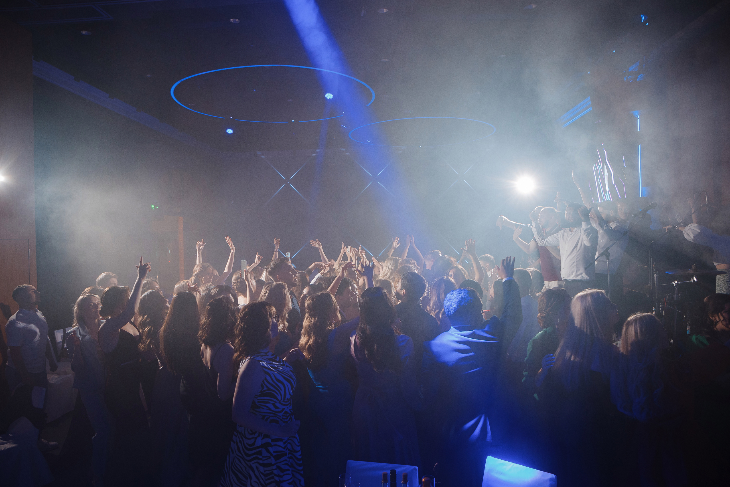 Свадебный и репортажный фотограф в Волгограде Антон Сидоренко