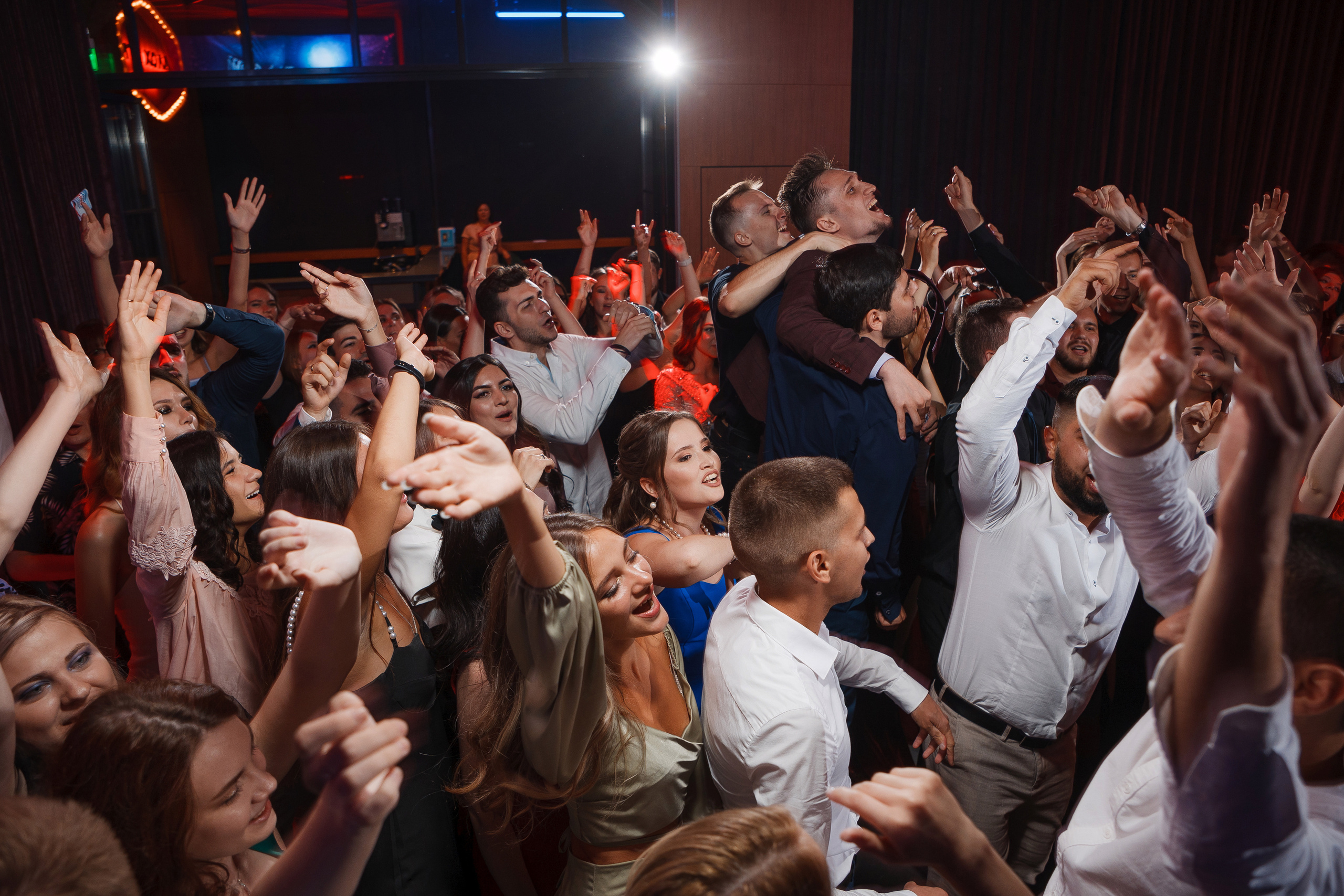 Выпускной вечер стоматологического факультета ВолГМУ. Свадебный и репортажный фотограф в Волгограде Антон Сидоренко