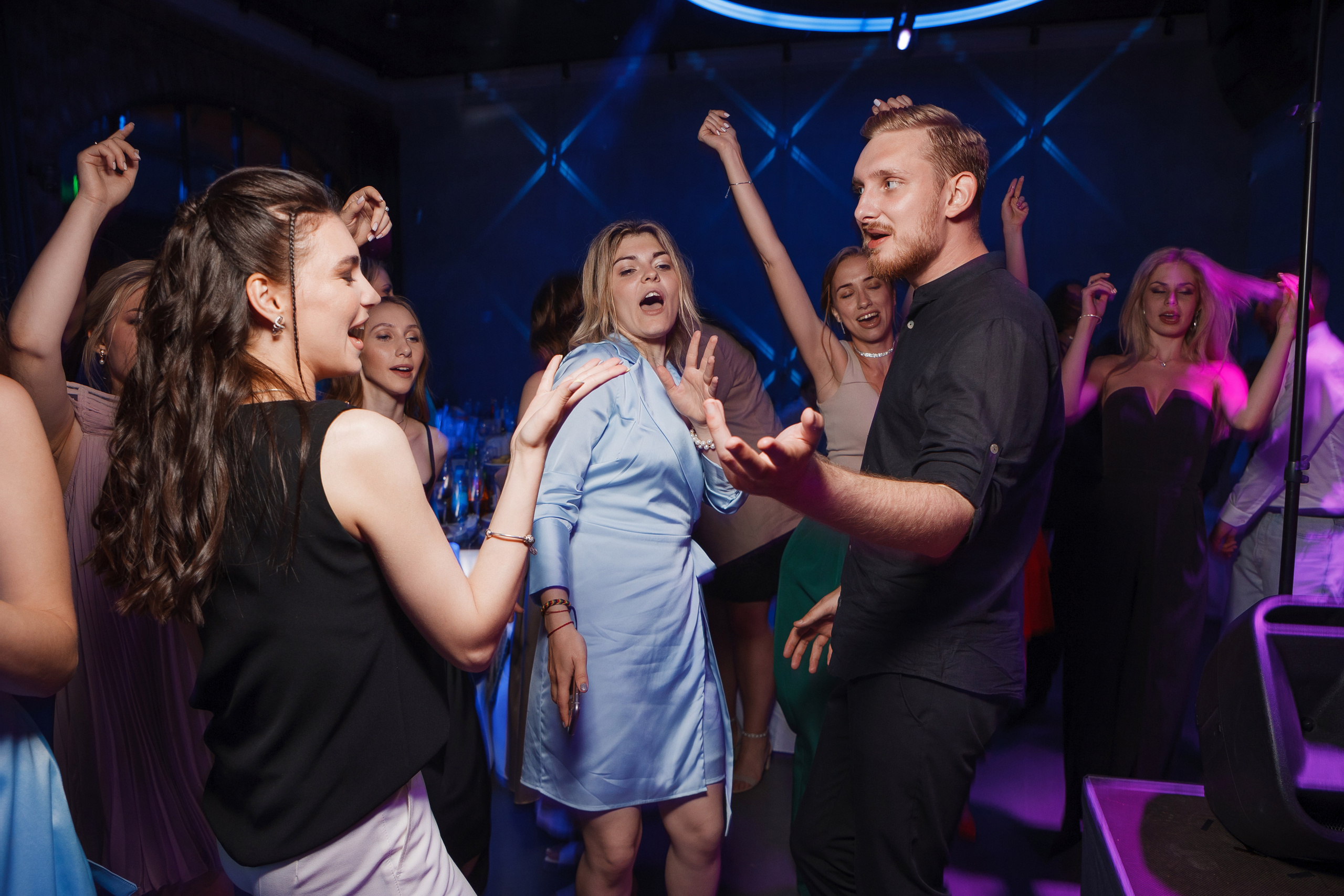 Выпускной вечер стоматологического факультета ВолГМУ. Свадебный и репортажный фотограф в Волгограде Антон Сидоренко