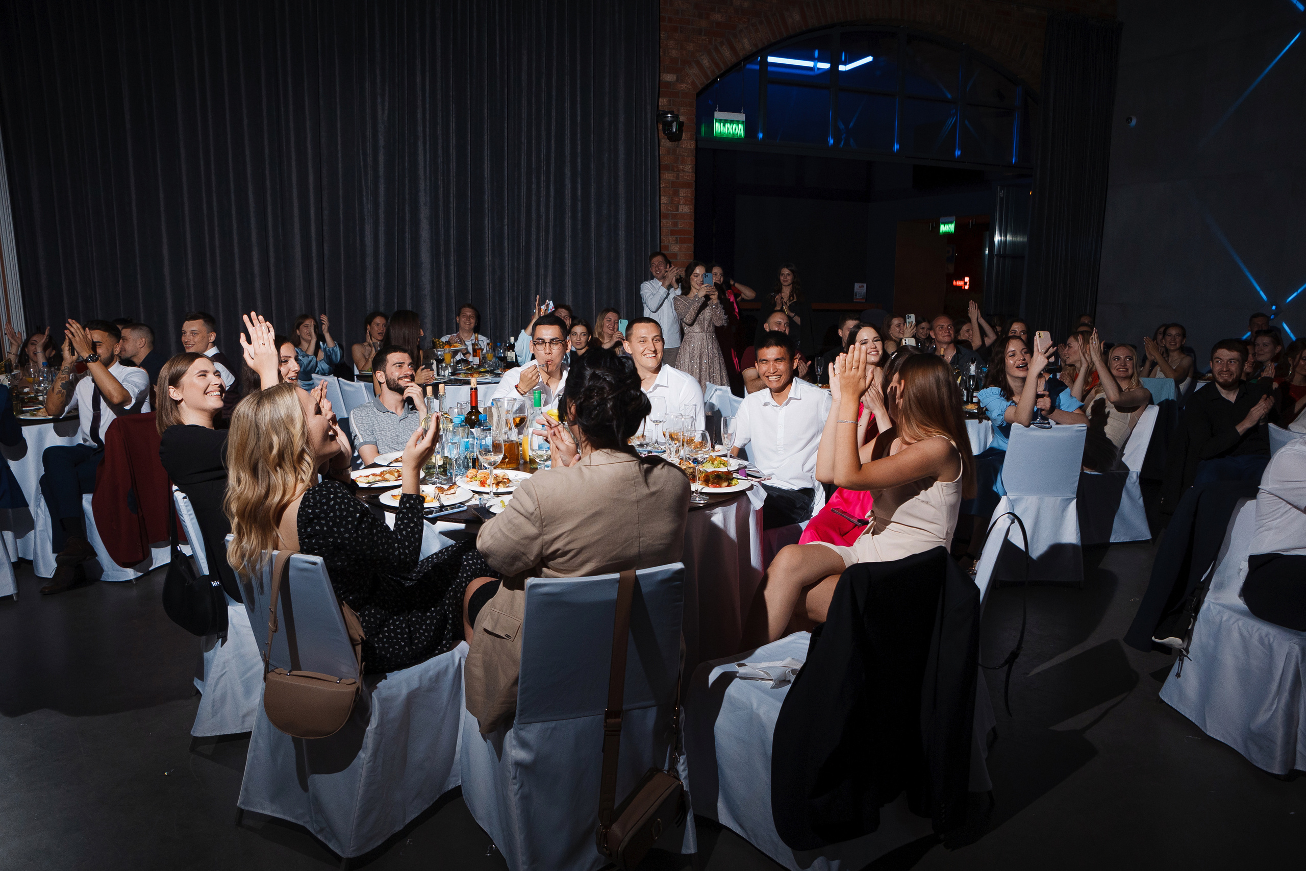 Выпускной вечер стоматологического факультета ВолГМУ. Свадебный и репортажный фотограф в Волгограде Антон Сидоренко