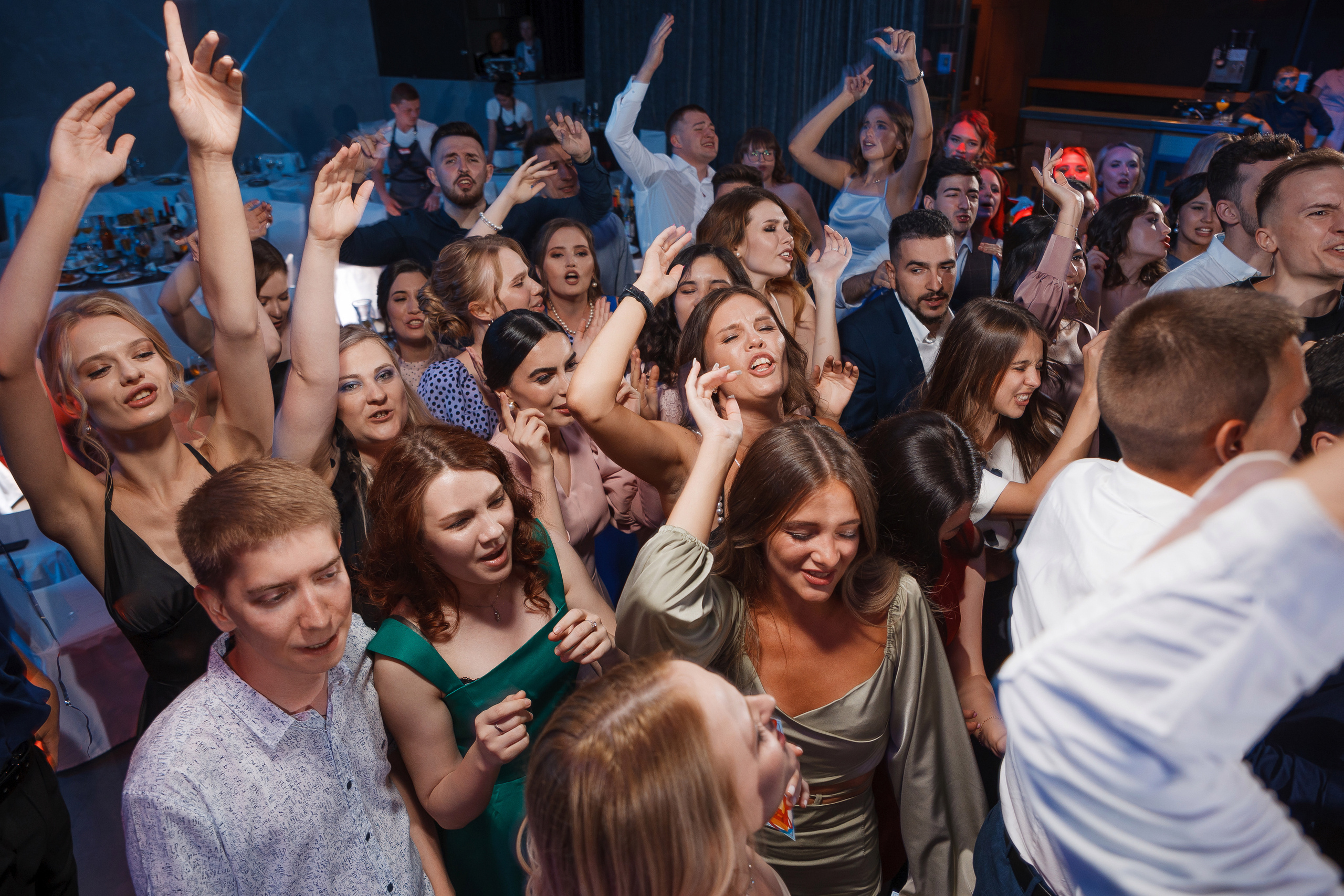 Выпускной вечер стоматологического факультета ВолГМУ. Свадебный и репортажный фотограф в Волгограде Антон Сидоренко