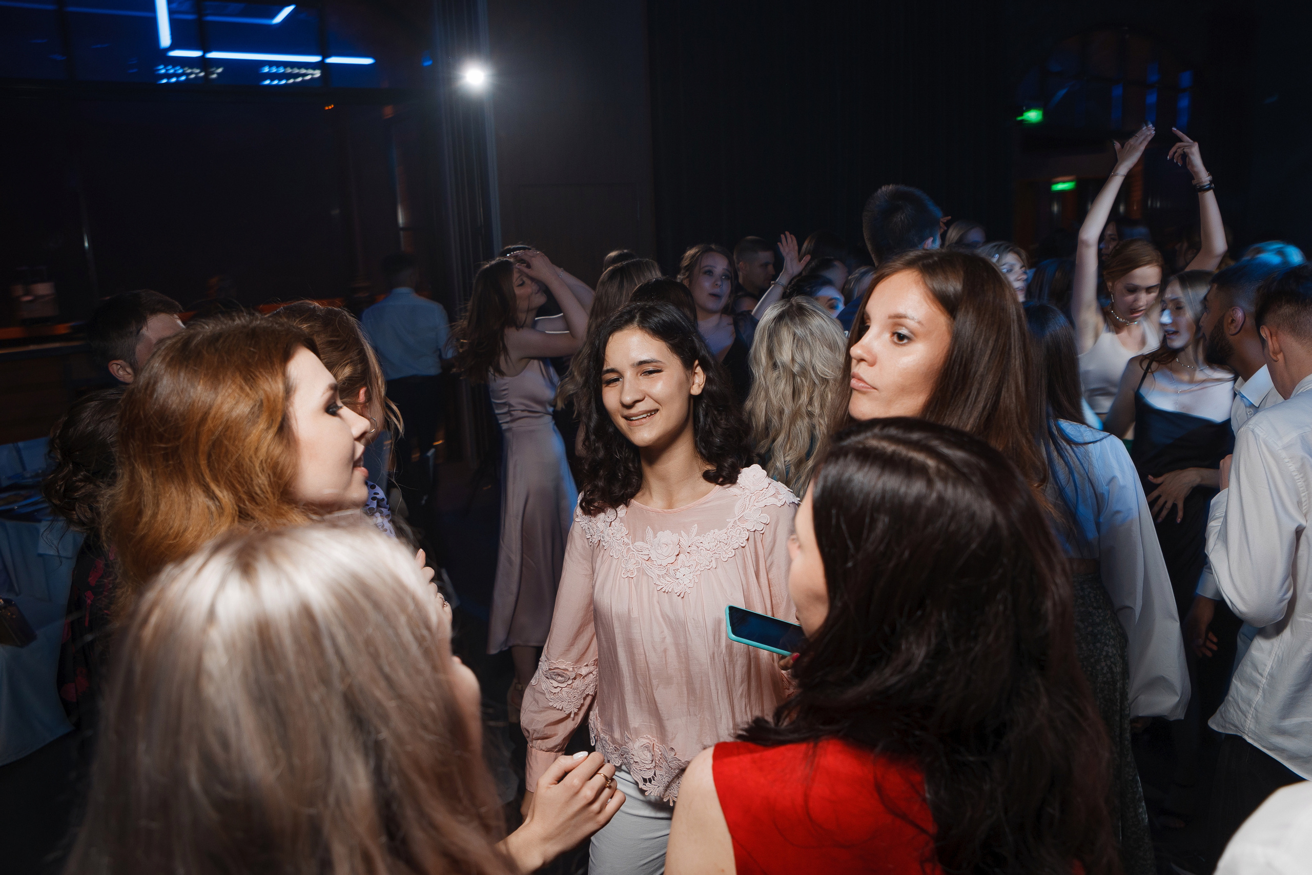 Выпускной вечер стоматологического факультета ВолГМУ. Свадебный и репортажный фотограф в Волгограде Антон Сидоренко