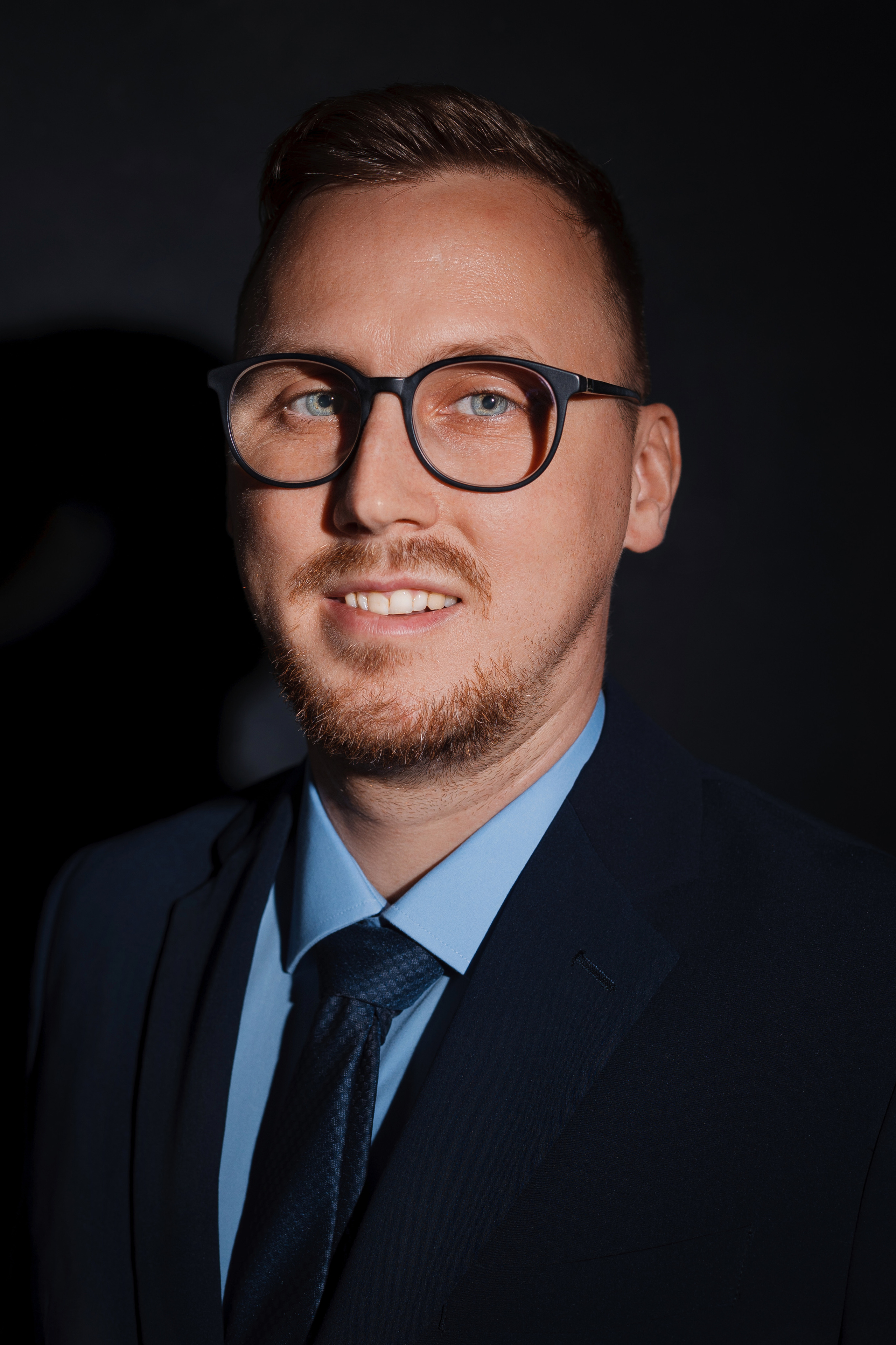 Никита Колюбаев. Свадебный и репортажный фотограф в Волгограде Антон Сидоренко