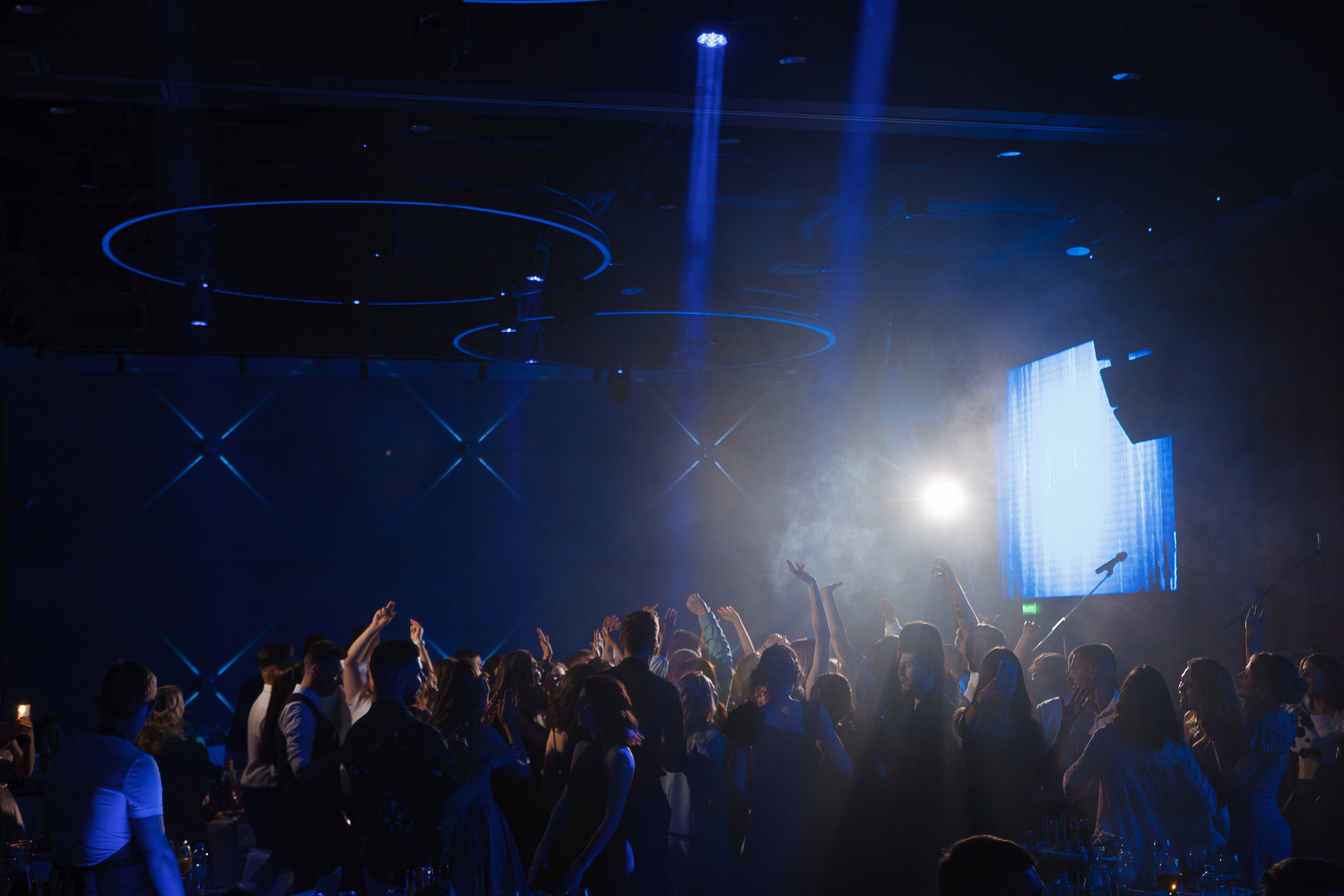 Выпускной вечер стоматологического факультета ВолГМУ. Свадебный и репортажный фотограф в Волгограде Антон Сидоренко