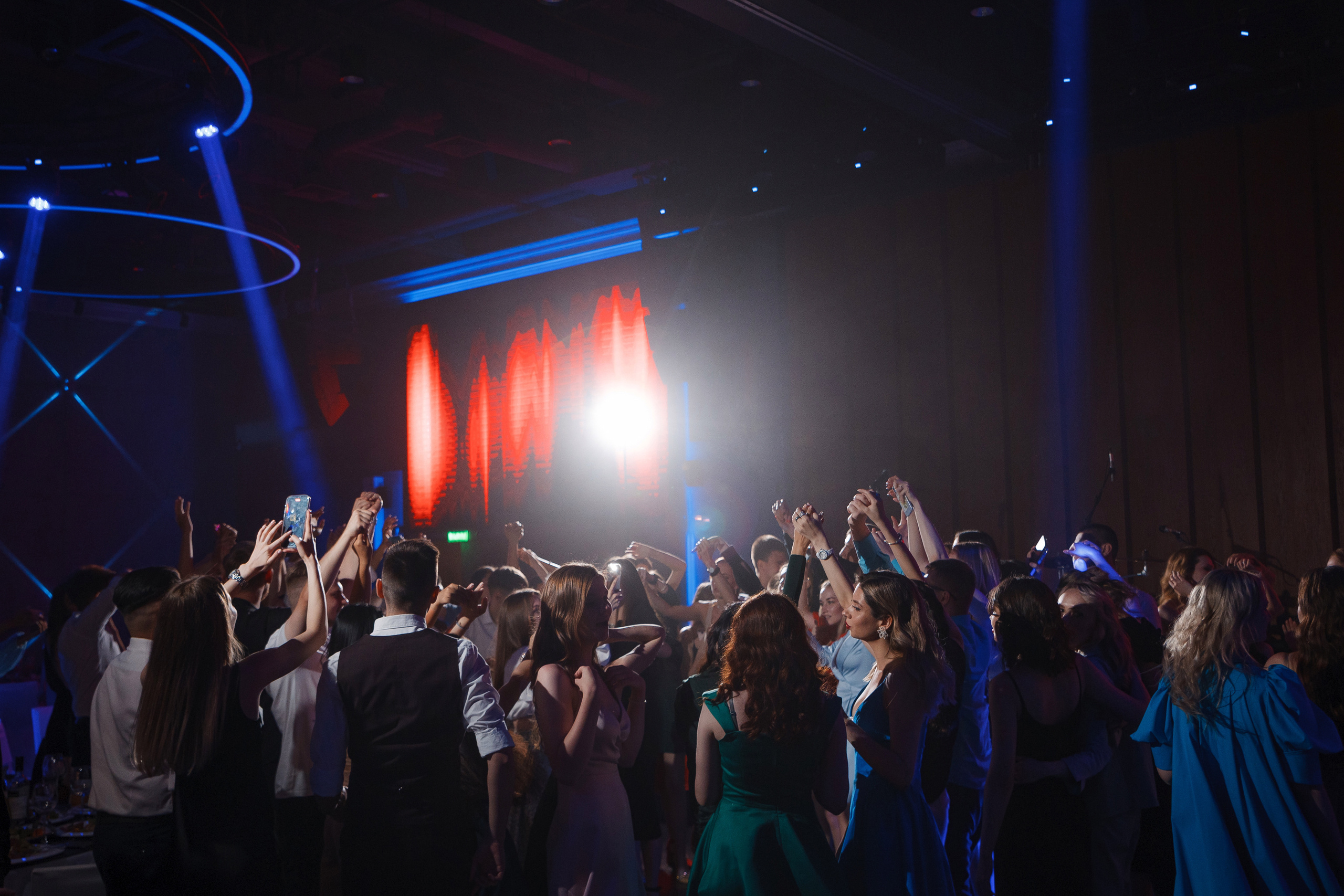 Выпускной вечер стоматологического факультета ВолГМУ. Свадебный и репортажный фотограф в Волгограде Антон Сидоренко