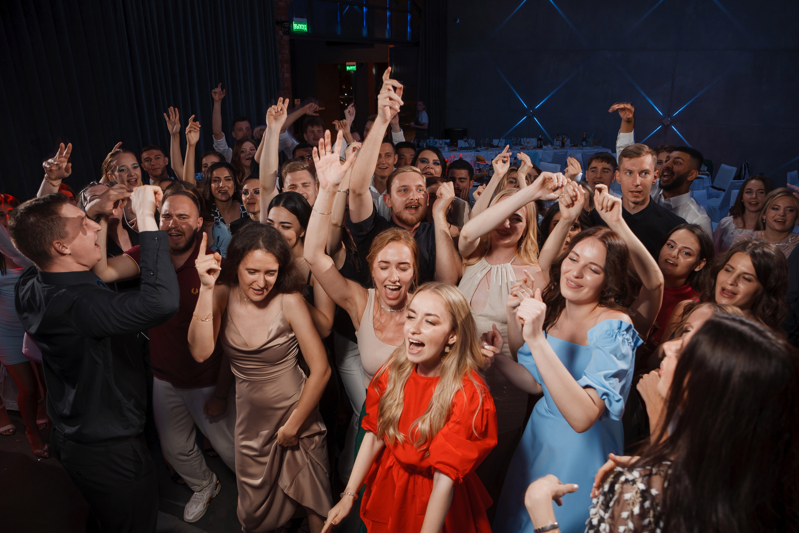 Выпускной вечер стоматологического факультета ВолГМУ. Свадебный и репортажный фотограф в Волгограде Антон Сидоренко