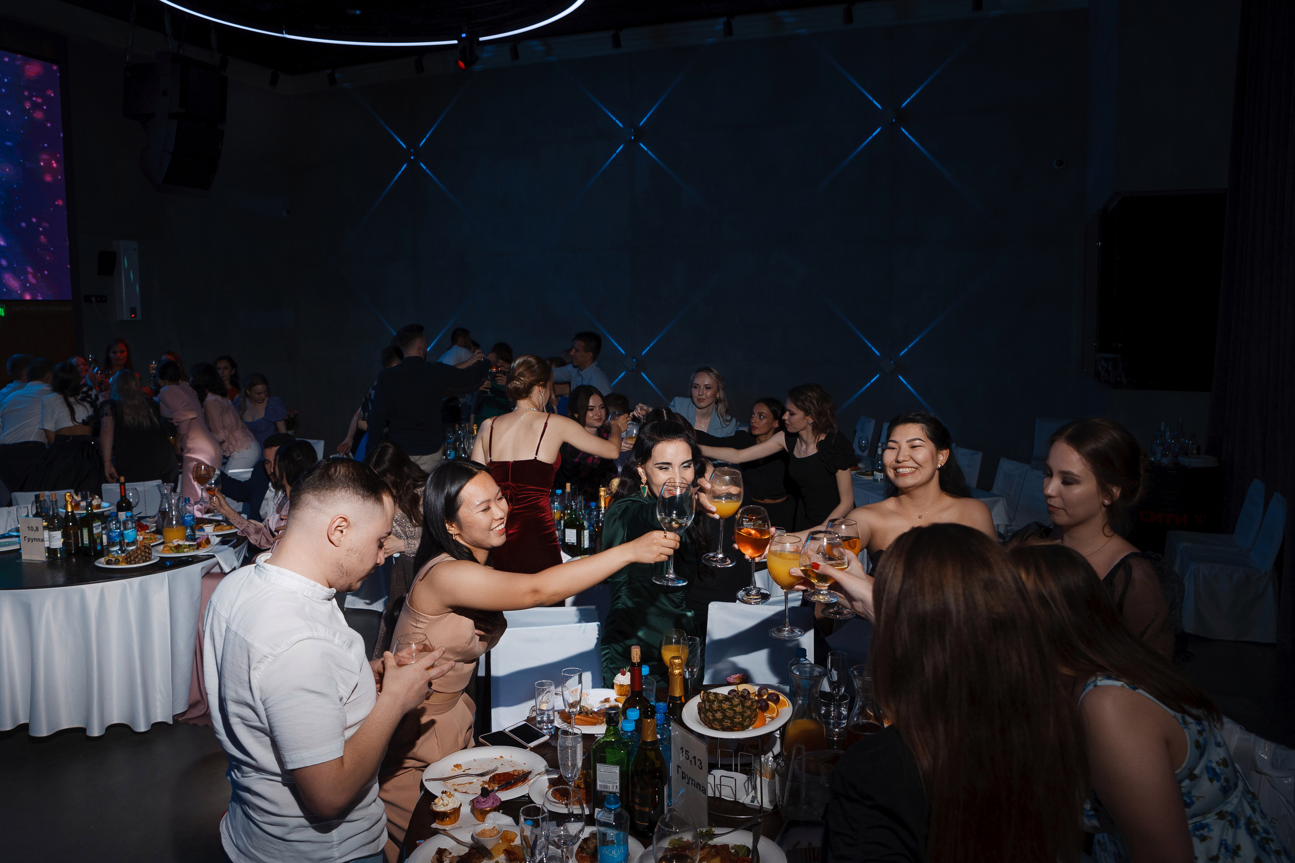 Выпускной вечер стоматологического факультета ВолГМУ. Свадебный и репортажный фотограф в Волгограде Антон Сидоренко