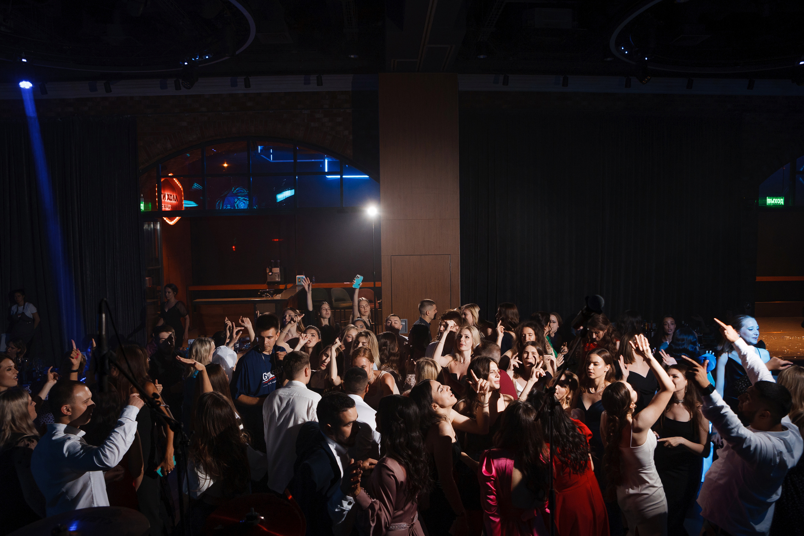 Выпускной вечер стоматологического факультета ВолГМУ. Свадебный и репортажный фотограф в Волгограде Антон Сидоренко