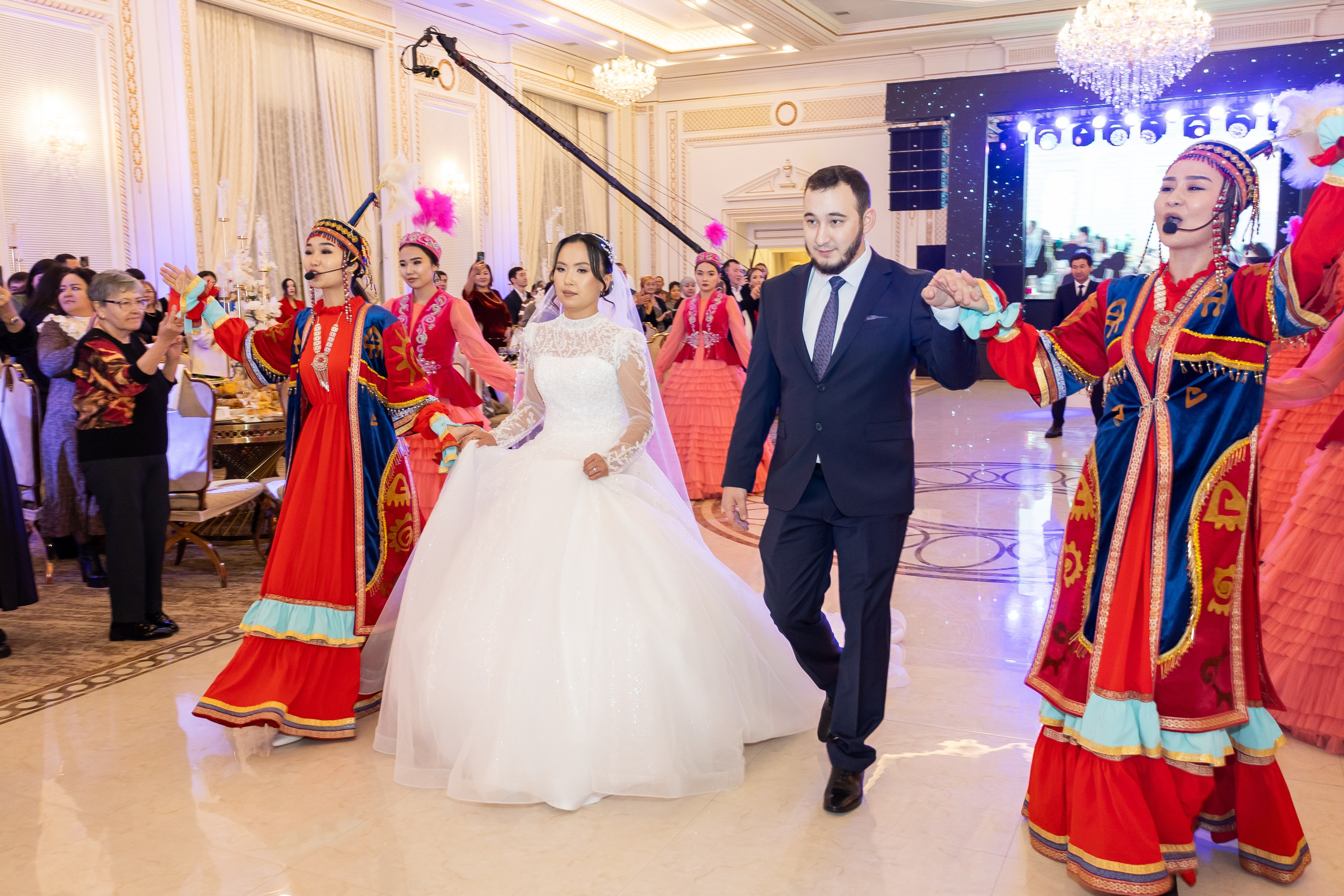 Свадебный банкет. Фото и видеосъемка в Алматы