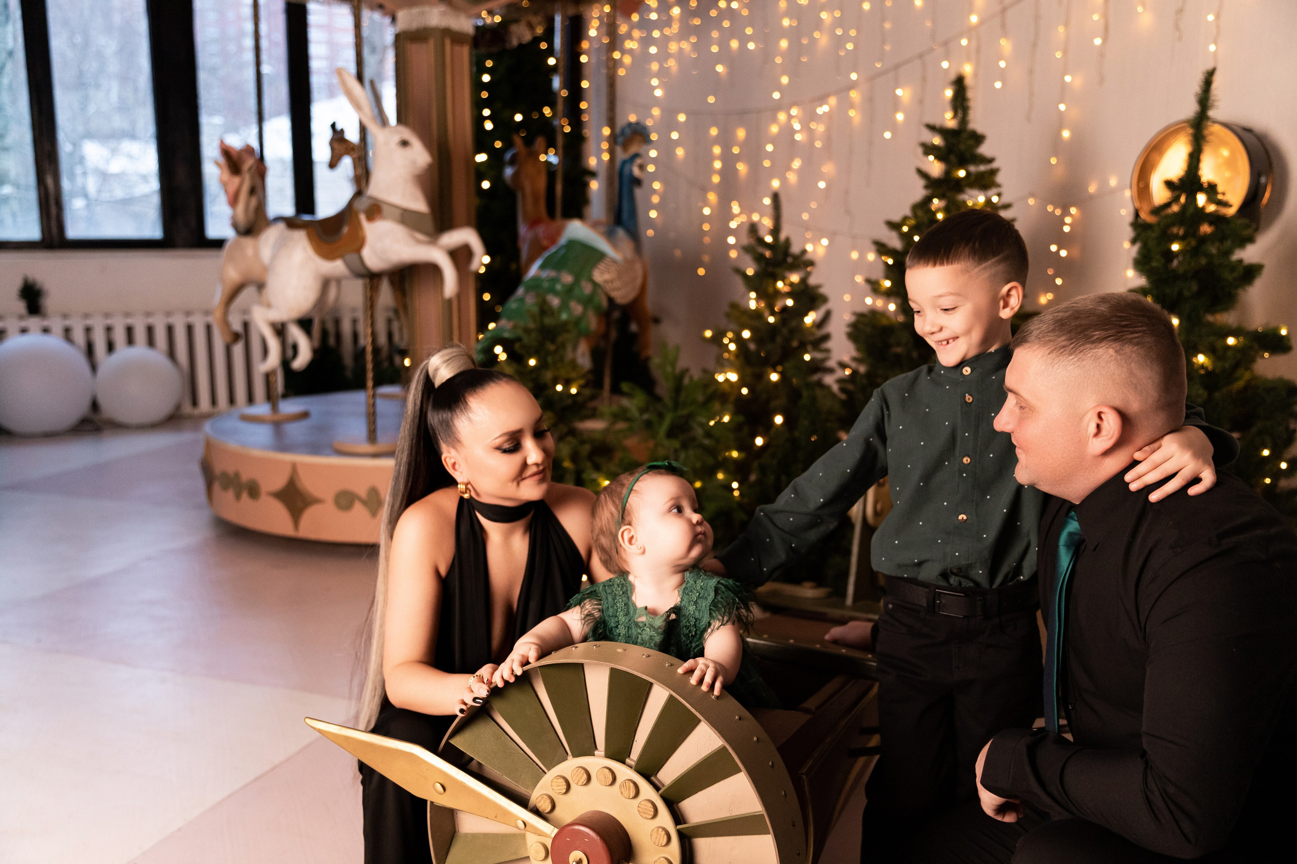 Арина, Кирилл, Аристарх и Афина. Семейный фотограф в Екатеринбурге и Красноуфимске Евгения Лягаева