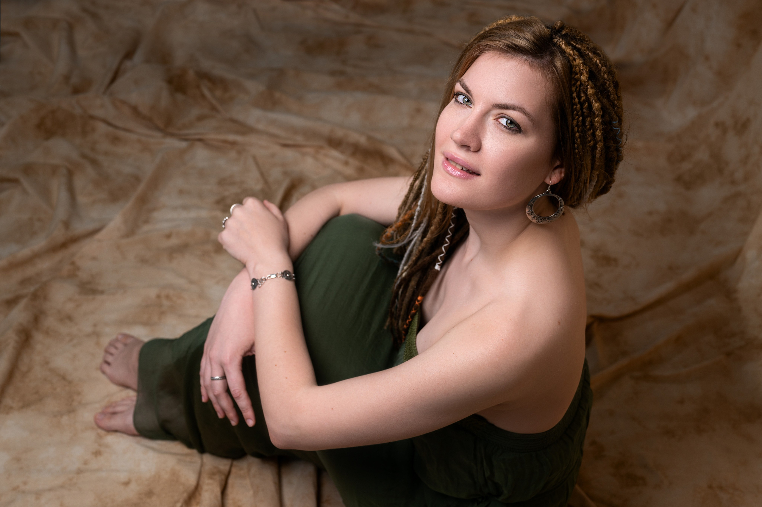 Фотосъёмка девушки в этническом образе