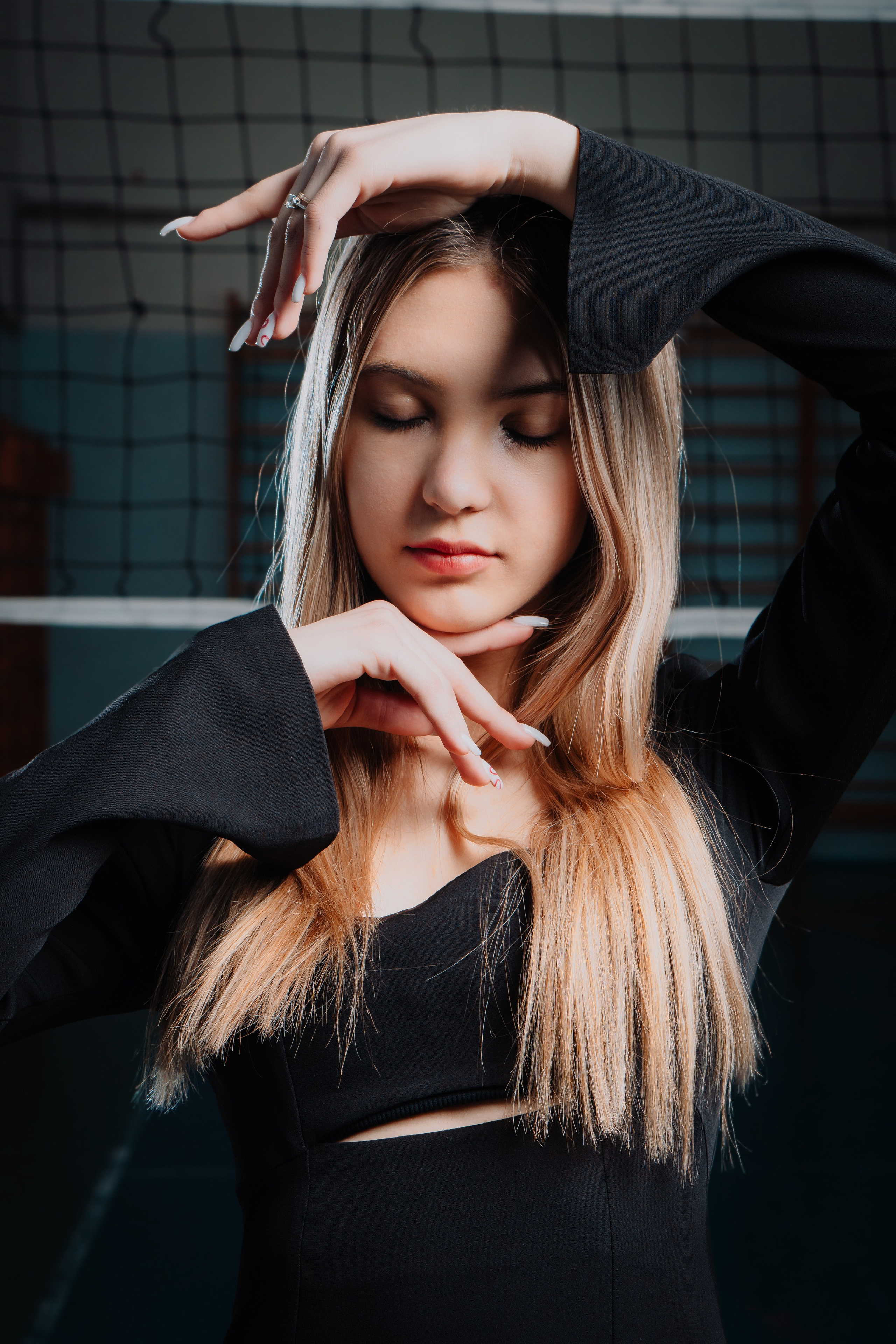 Профессиональная школьная фотография и создание выпускных альбомов в Хабаровске. Современные, яркие и запоминающиеся фотографии для школьников. Уникальный дизайн обложек выпускных книг, которые станут настоящей памятью о школьных годах. Закажите качественные фото и стильные альбомы для выпускников в Хабаровске. Нажмите заказать Выпускные Альбомы ( Дипломы ) в Хабаровске и мы свяжемся свами.