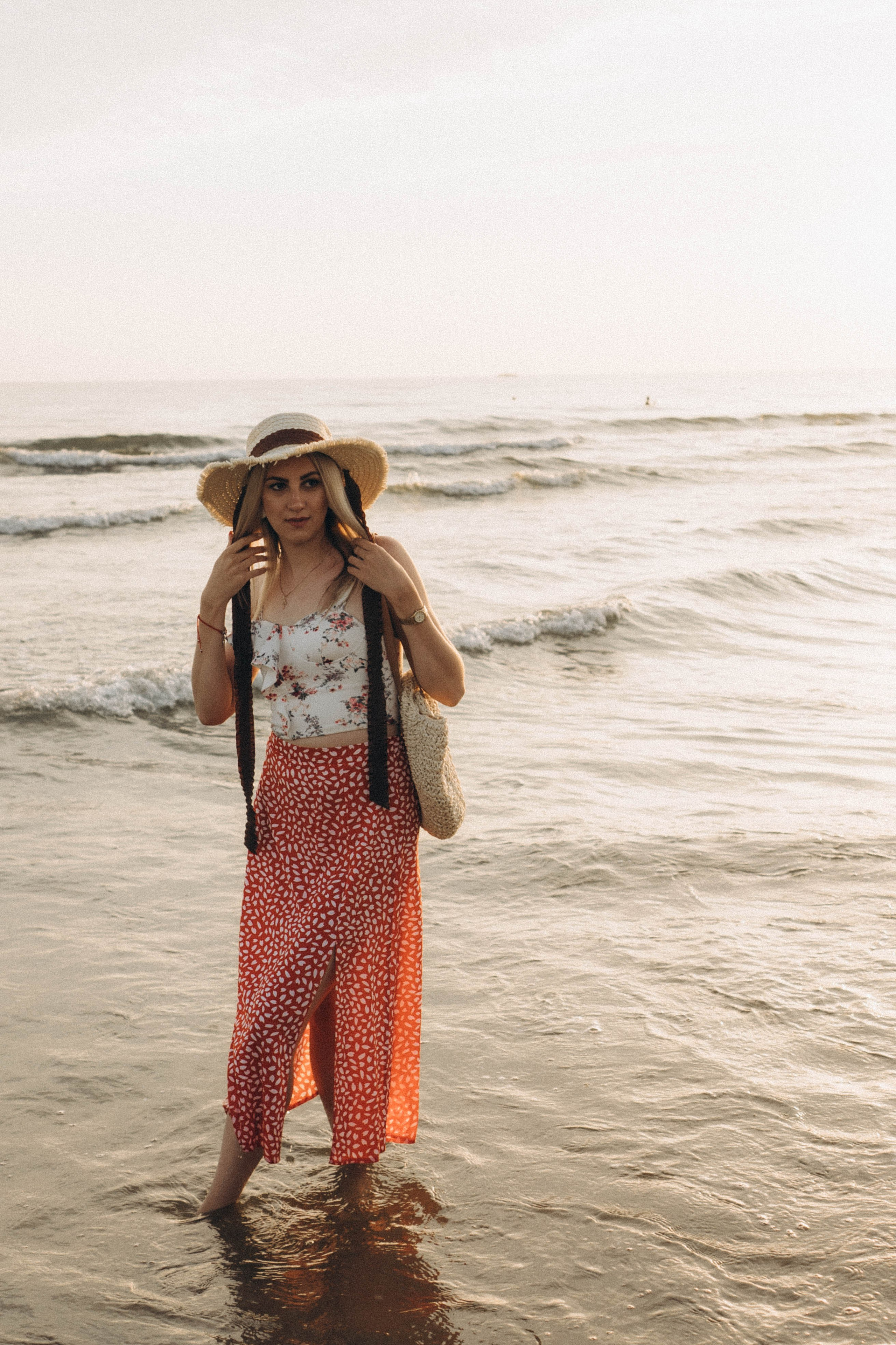 Июльский вечер на берегу черного моря. Профессиональный фотограф, Санкт-Петербург — Виктория Богомолова