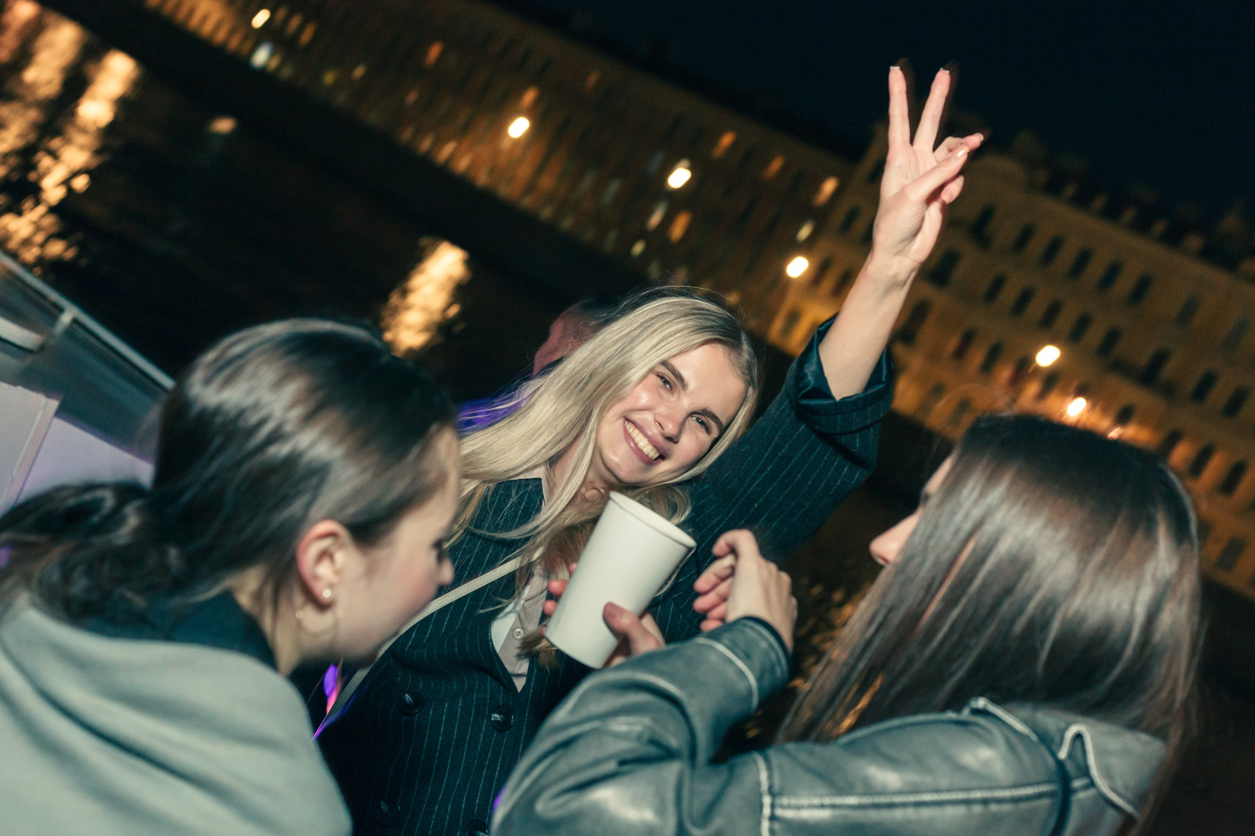 Зеркало ночного города. Фотограф в Санкт — Петербурге Валерий Гаухман