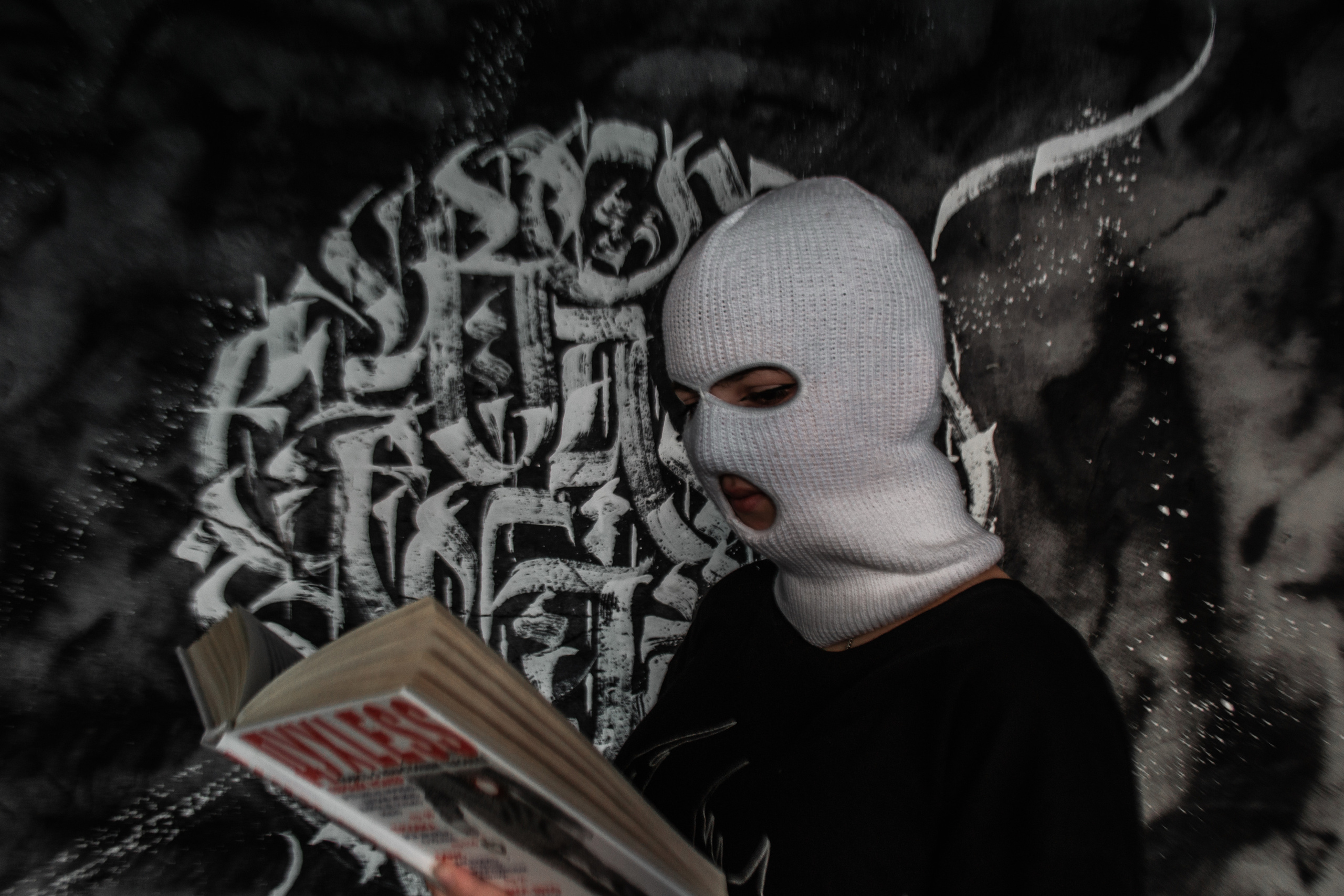 У НЕГО НОЖ?!. Design by — фото, обучение, портфолио. Фотограф Рязань