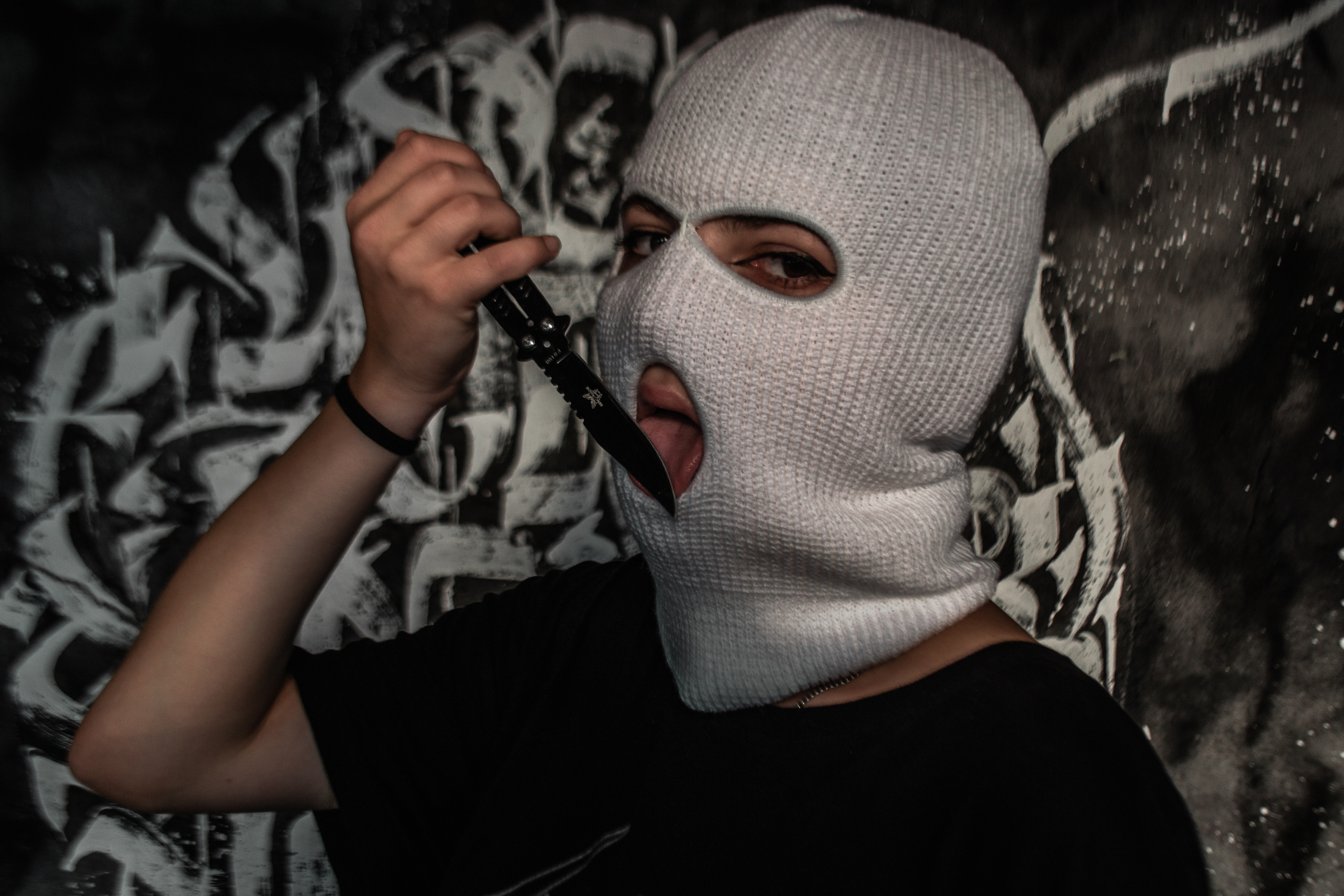 У НЕГО НОЖ?!. Design by — фото, обучение, портфолио. Фотограф Рязань