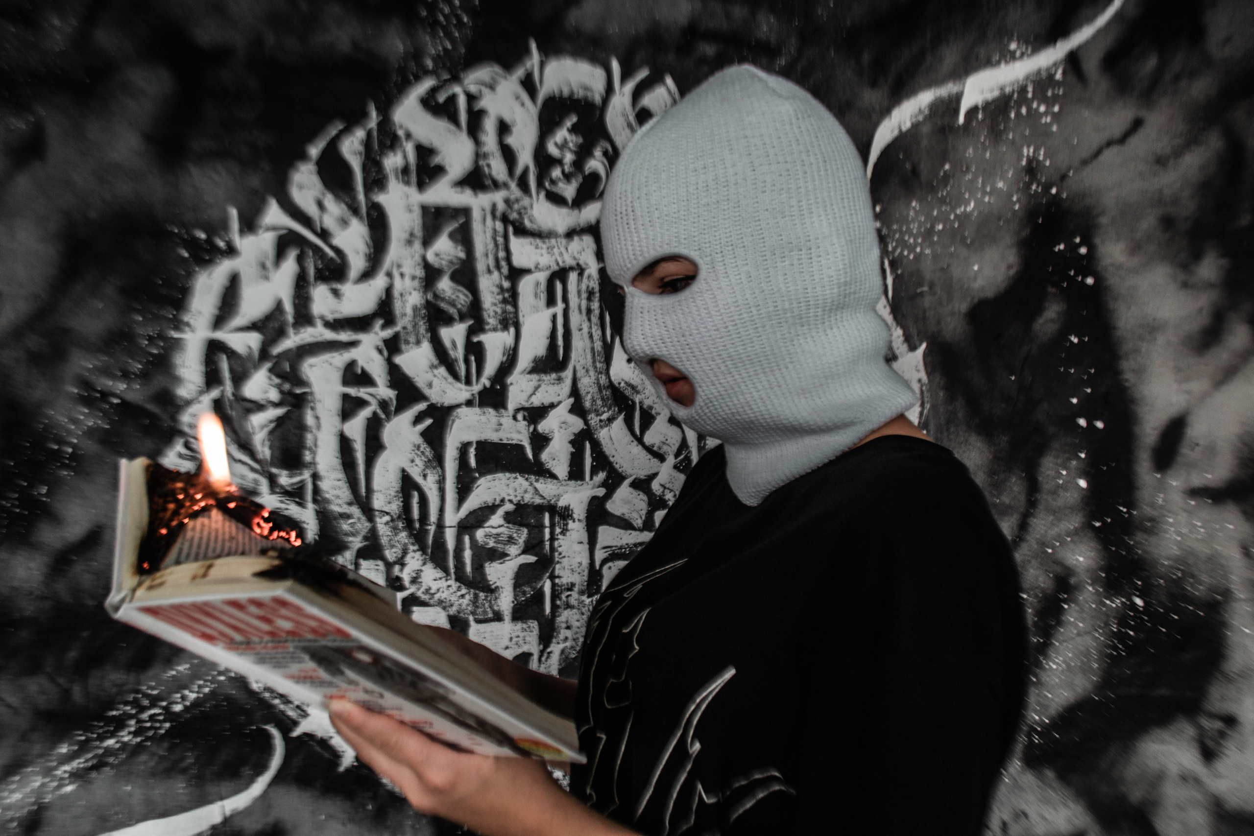 У НЕГО НОЖ?!. Design by — фото, обучение, портфолио. Фотограф Рязань