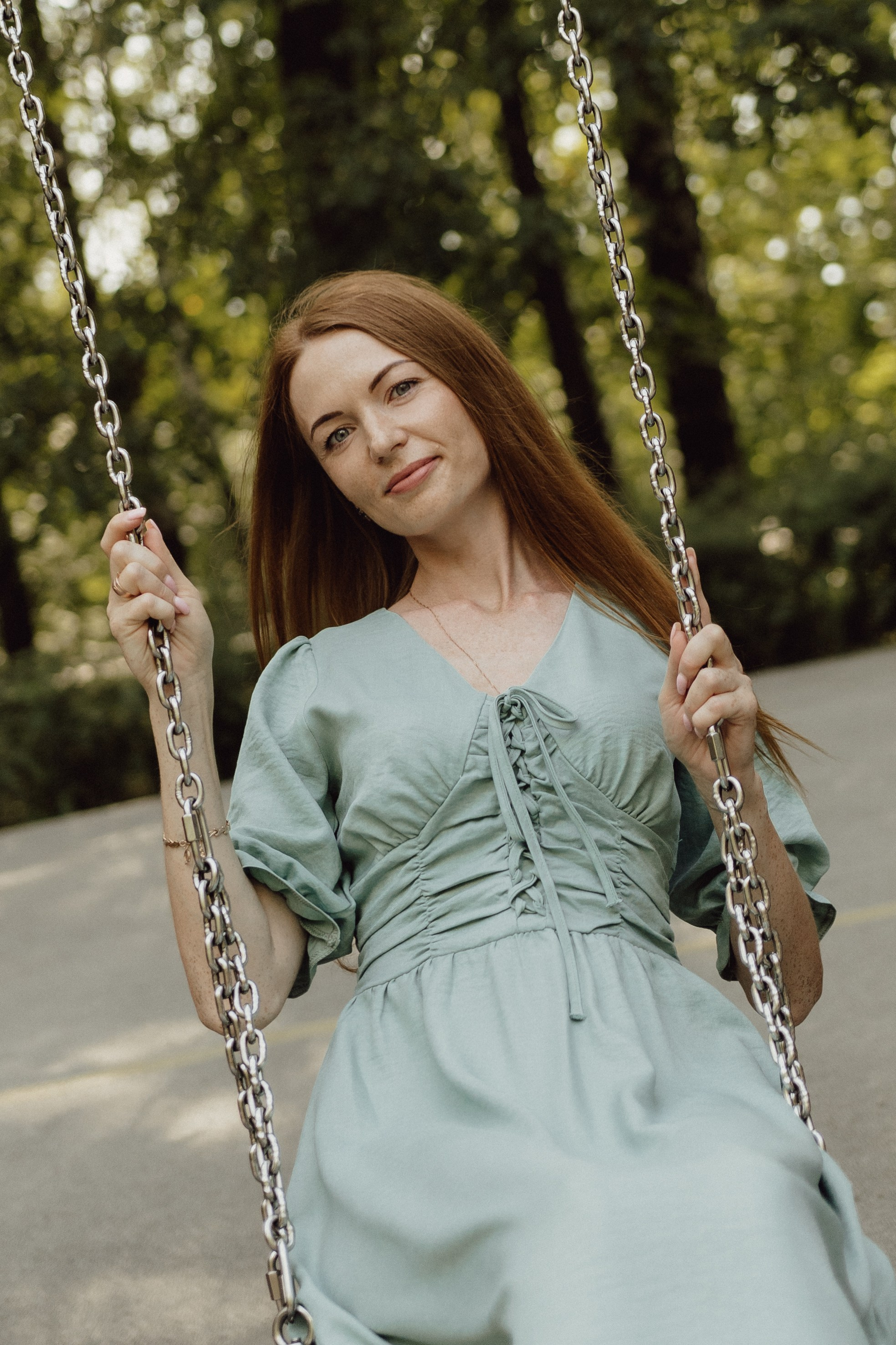 Семья Мельниковых в парке. Фотограф в Кирове и Кирово-Чепецке Валерия Шиляева