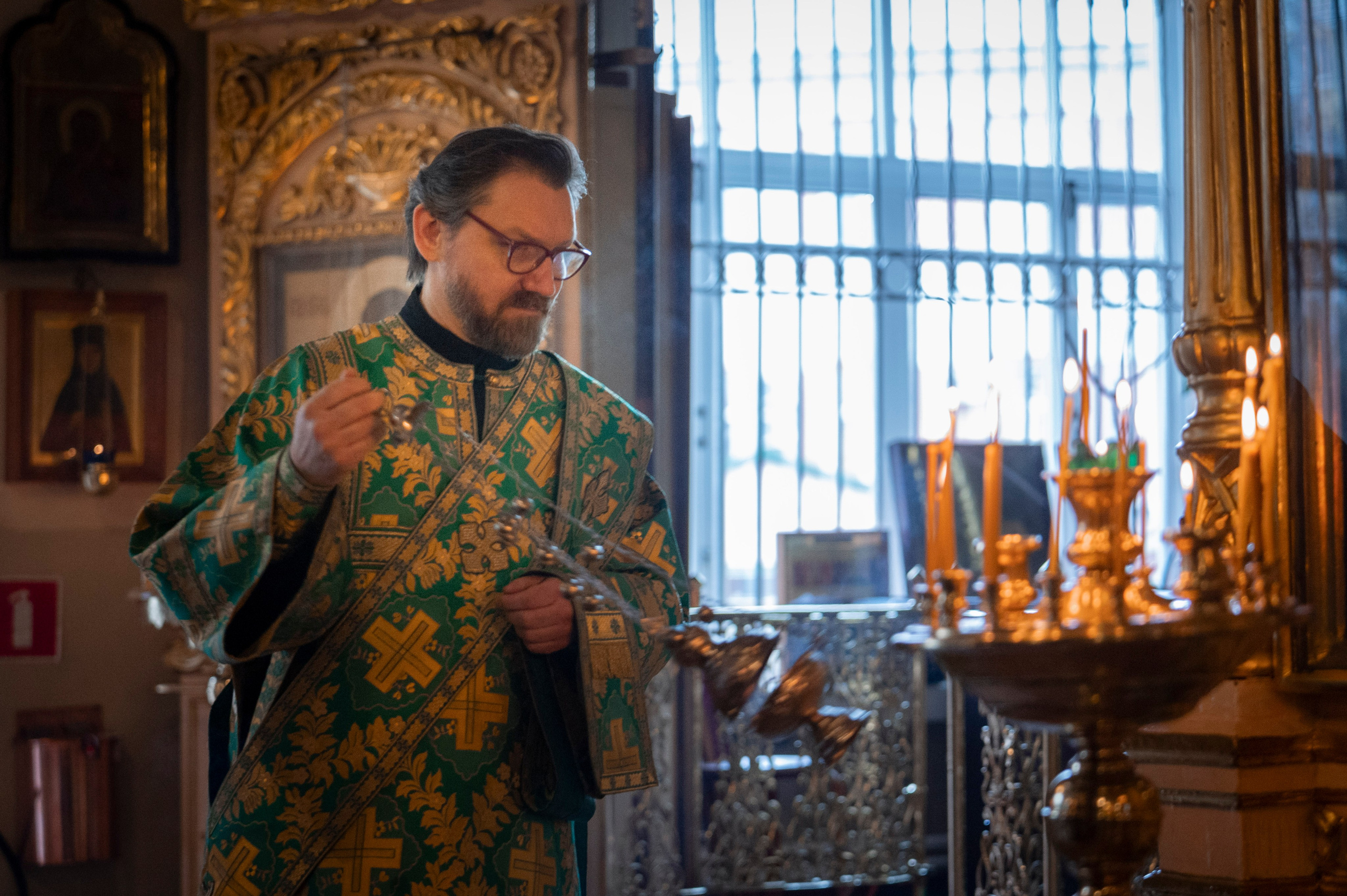 Богородский храм. Вход Господень в Иерусалим. Божественная литургия. Антон и Татьяна Денисенко — В храме