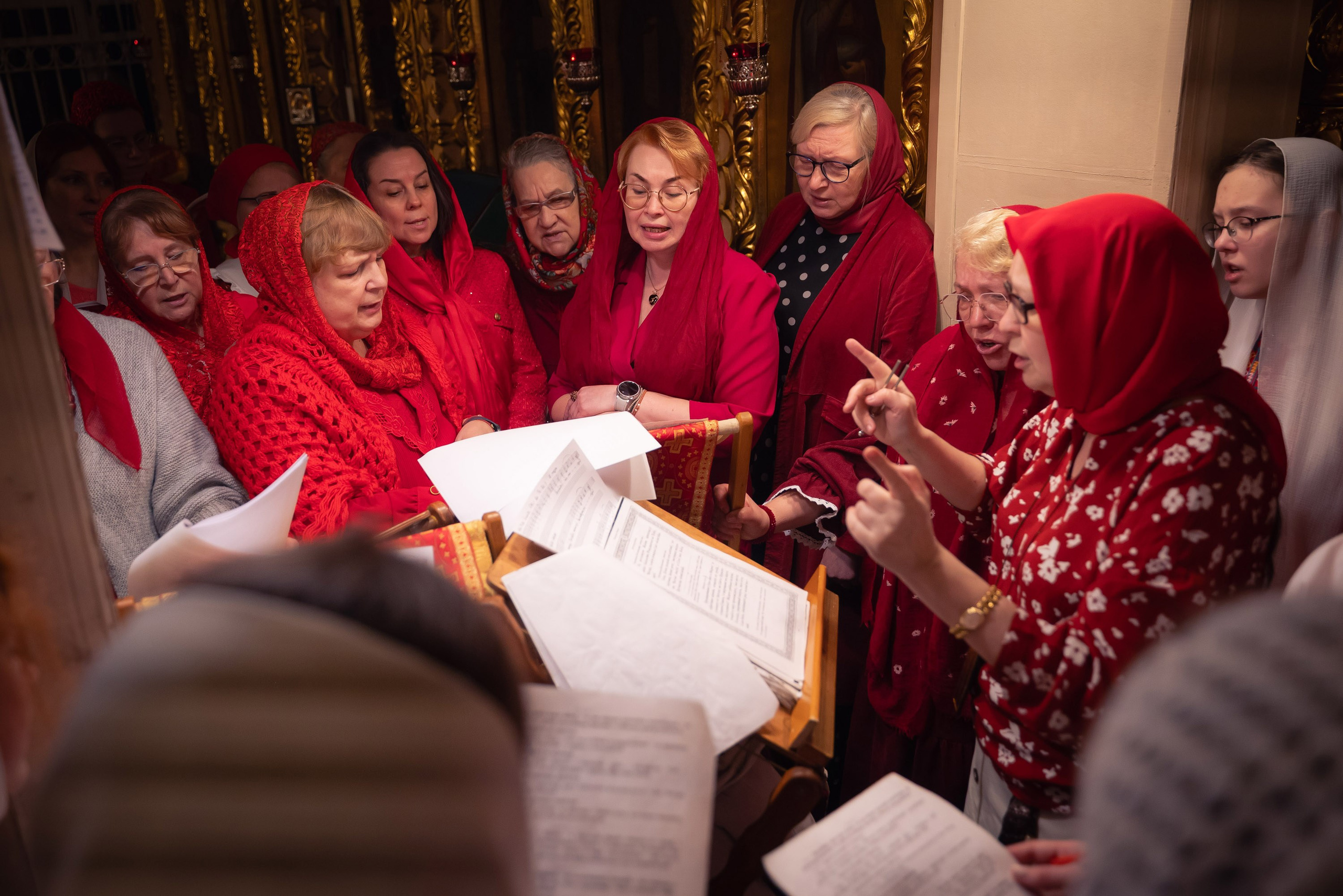 Богородский храм. Пасха. Полунощница, Божественная литургия. Антон и Татьяна Денисенко — В храме