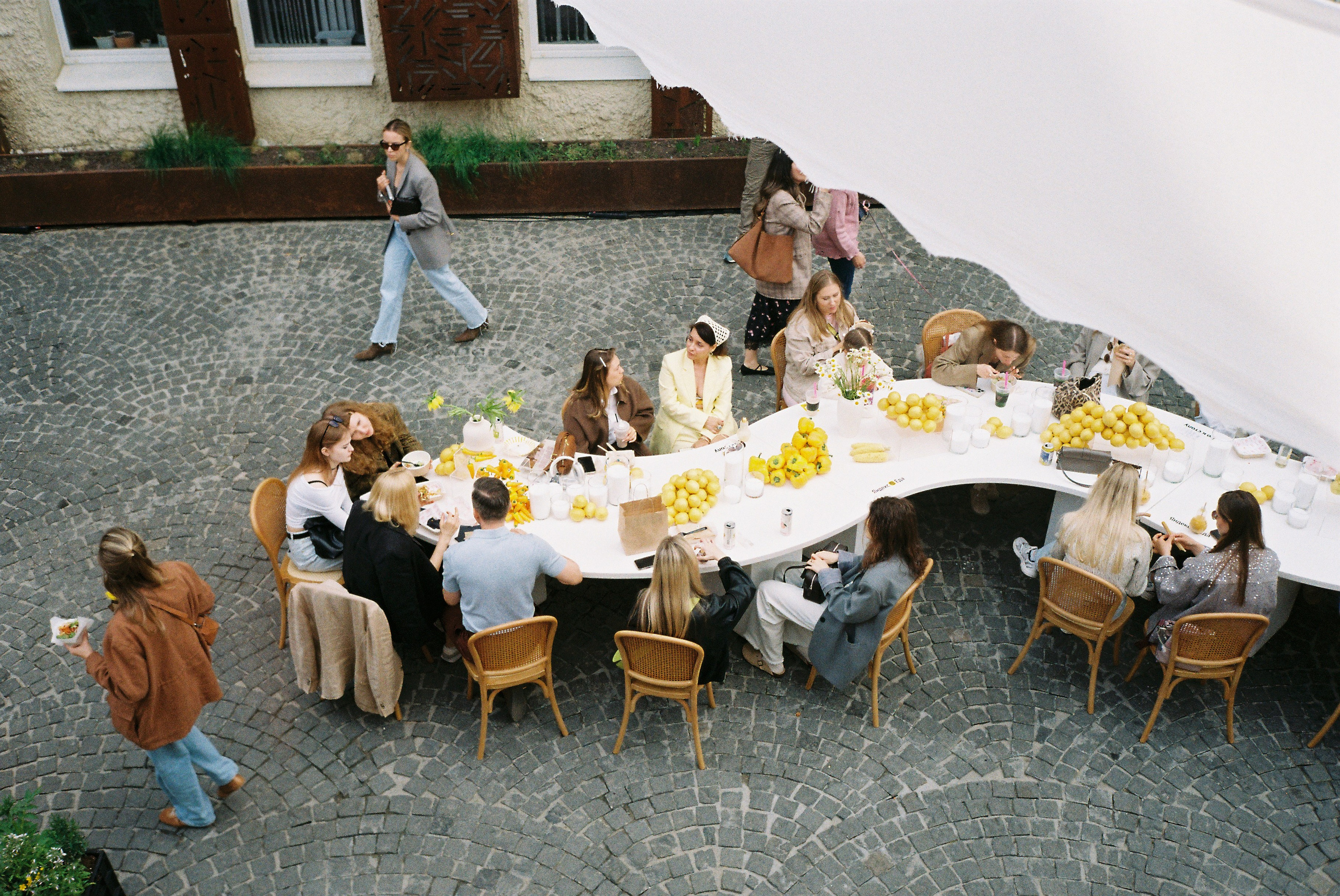 Veter Magazie — первый lifestyle журнал в России