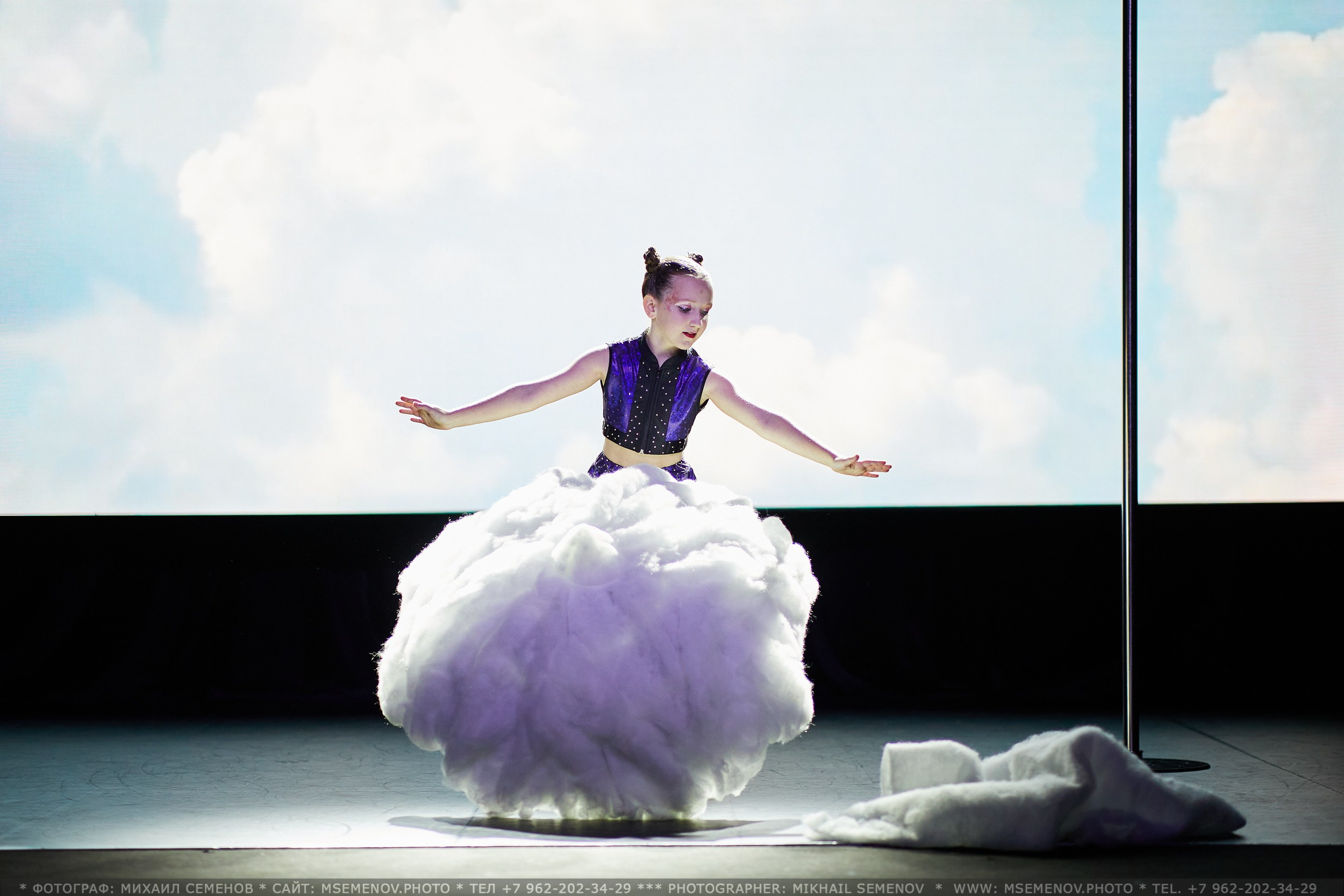 Анонс «SOUL POLE CHAMPIONSHIP IV». Photographer for business Mikhail Semenov. Aqua photo studio, photo school