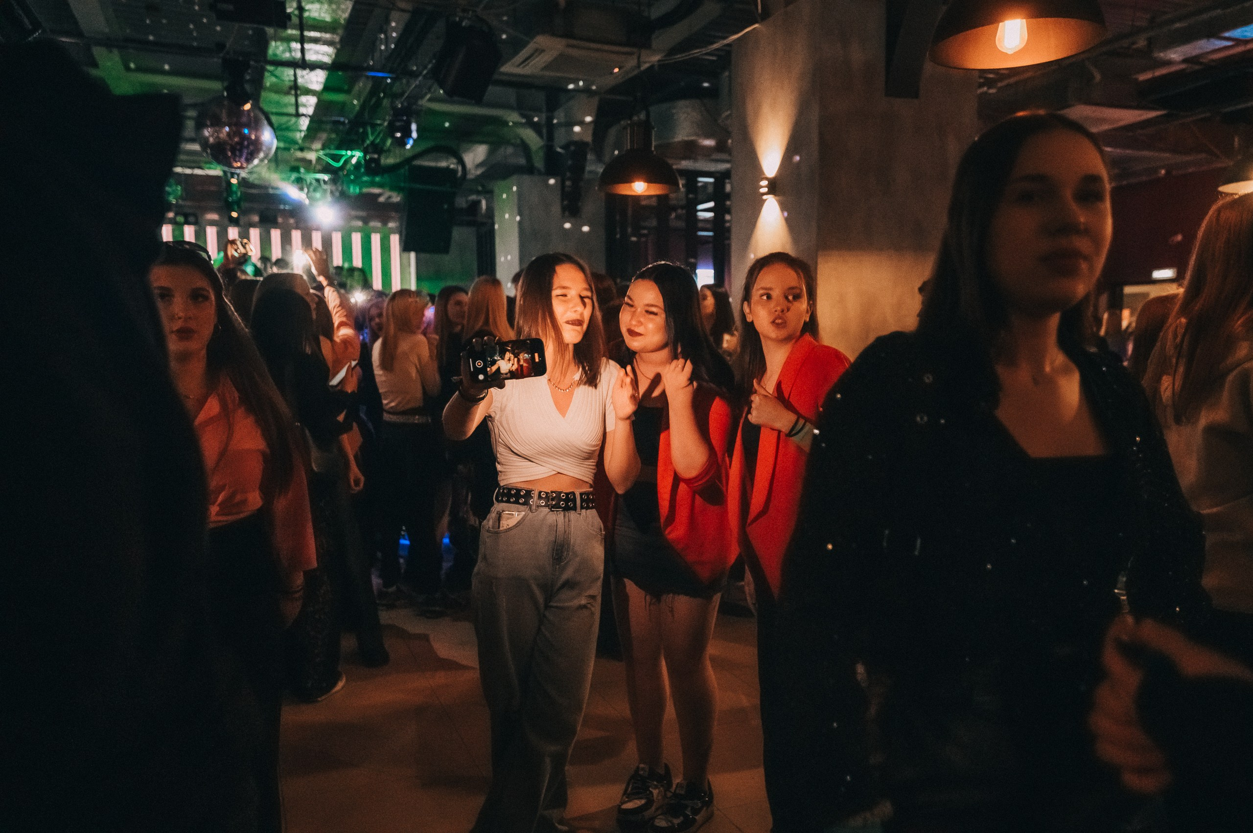 8 MARCH WOMENS DAY PARTY. Фотограф в Кемерово Владислав Шульц