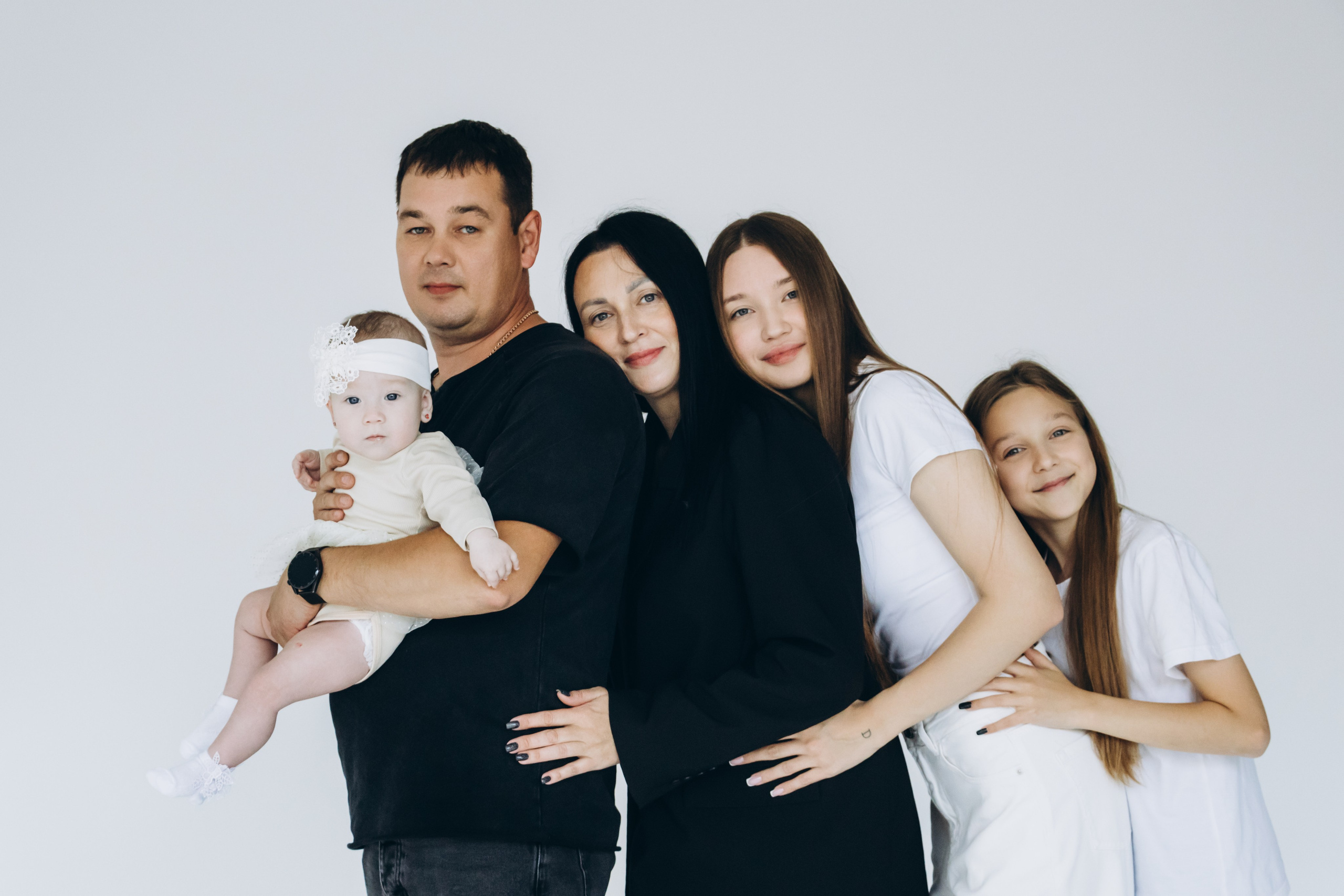 Семейная фотосессия в студии, Екатеринбург. Фотограф в Екатеринбурге Пойгина Елена