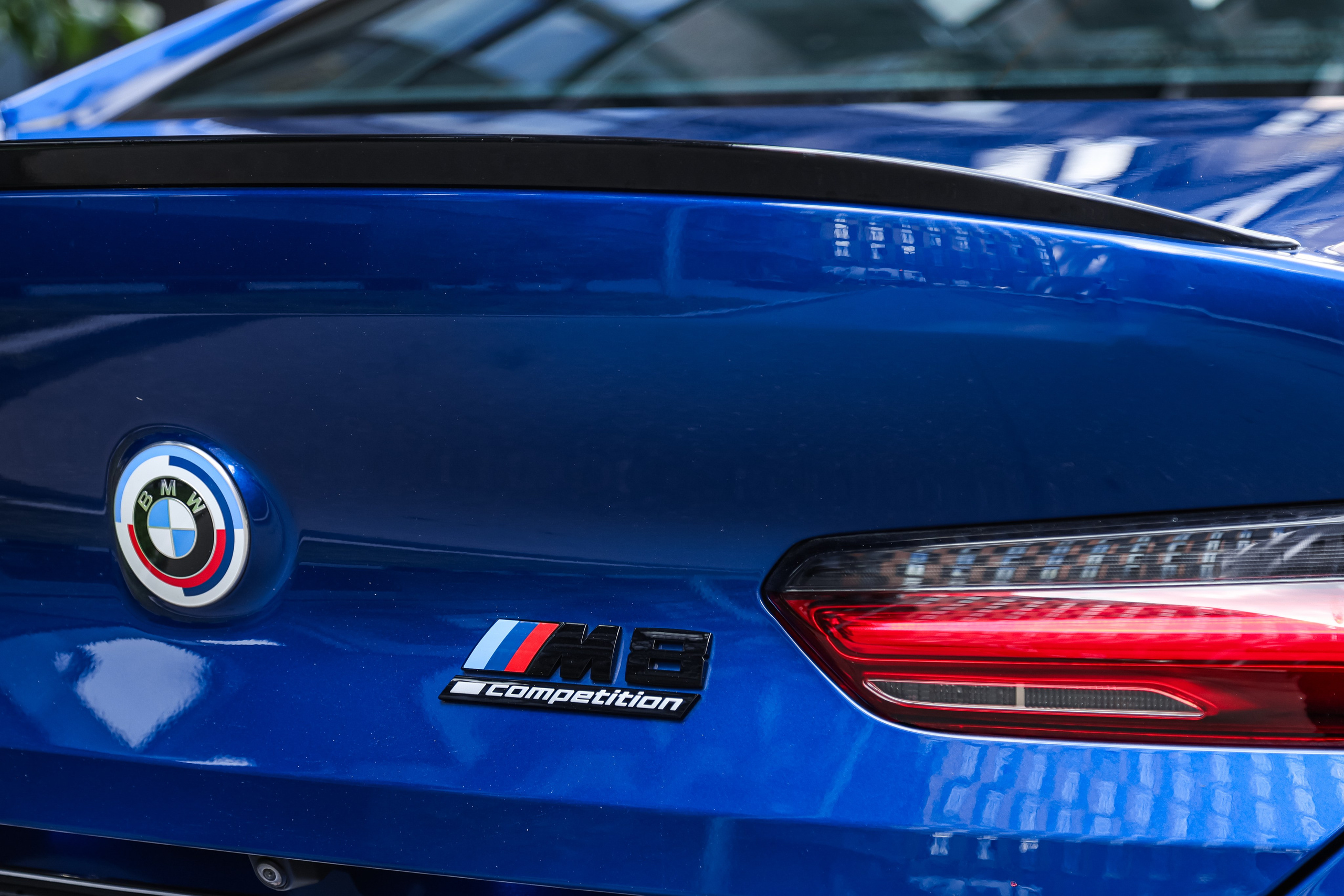 2022 BMW M8 COMPETITION RESTYLING FROM USA $145,000 / 17,500 KM ODOMETER. Mixturecaptures