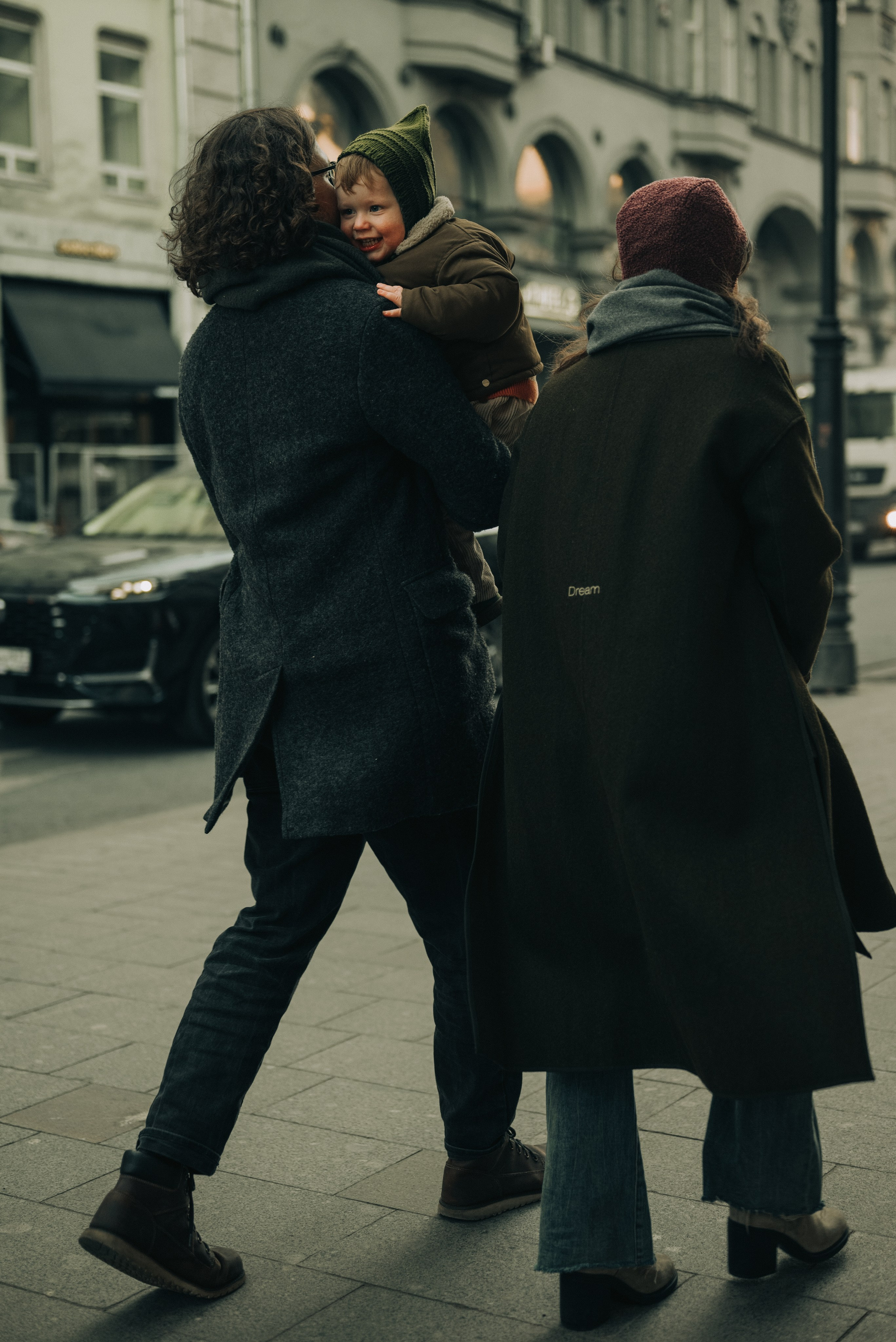 Прогулка по Москве. Ксения, Лев и Аркадий. Семейный фотограф в Москве Дарья Пузикова