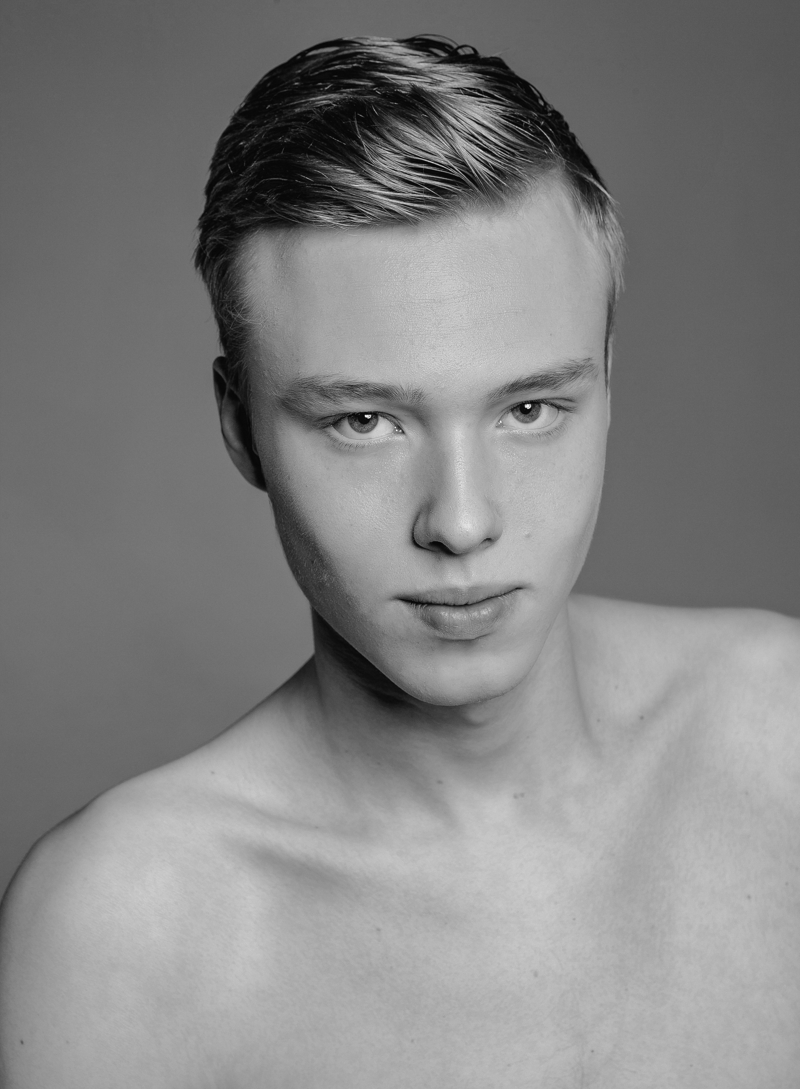 Male torso. Photographer Rena Epikhova