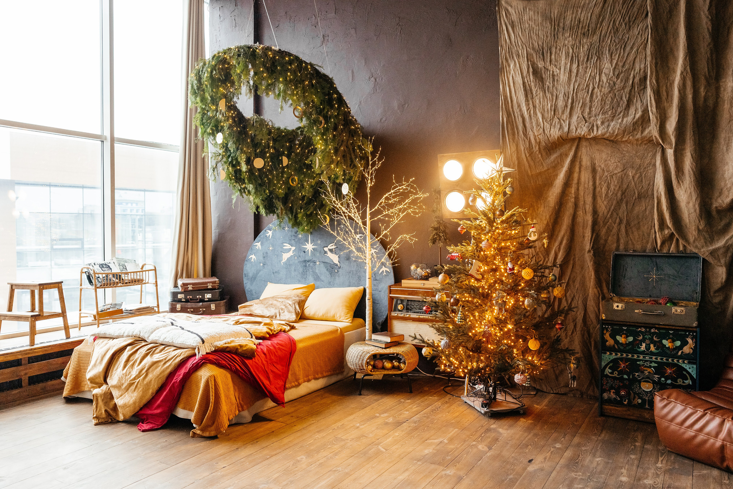 Стильный интерьер зала Мастерская для креативных фотосессий в Сургуте  с фотографом Анной Старцевой