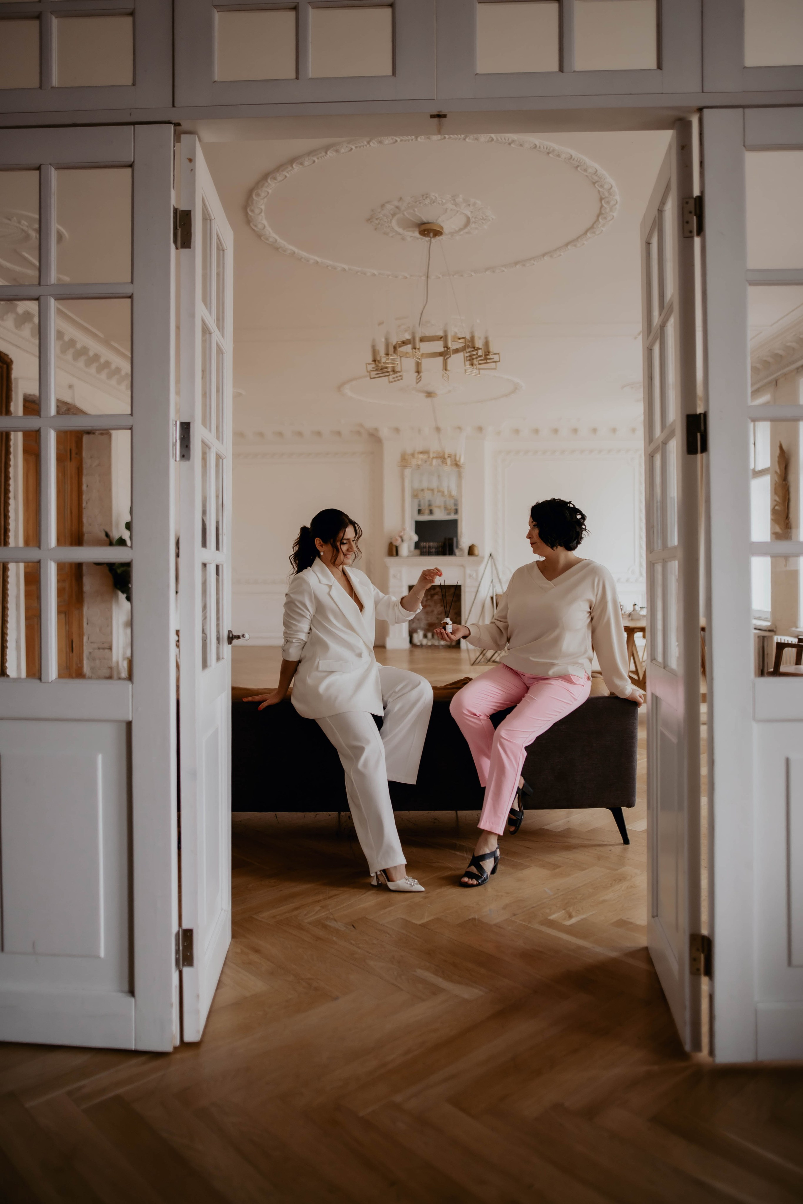 Ирина и Неля: бизнесвумен арома продукции. Фотограф Veronika Potaseva