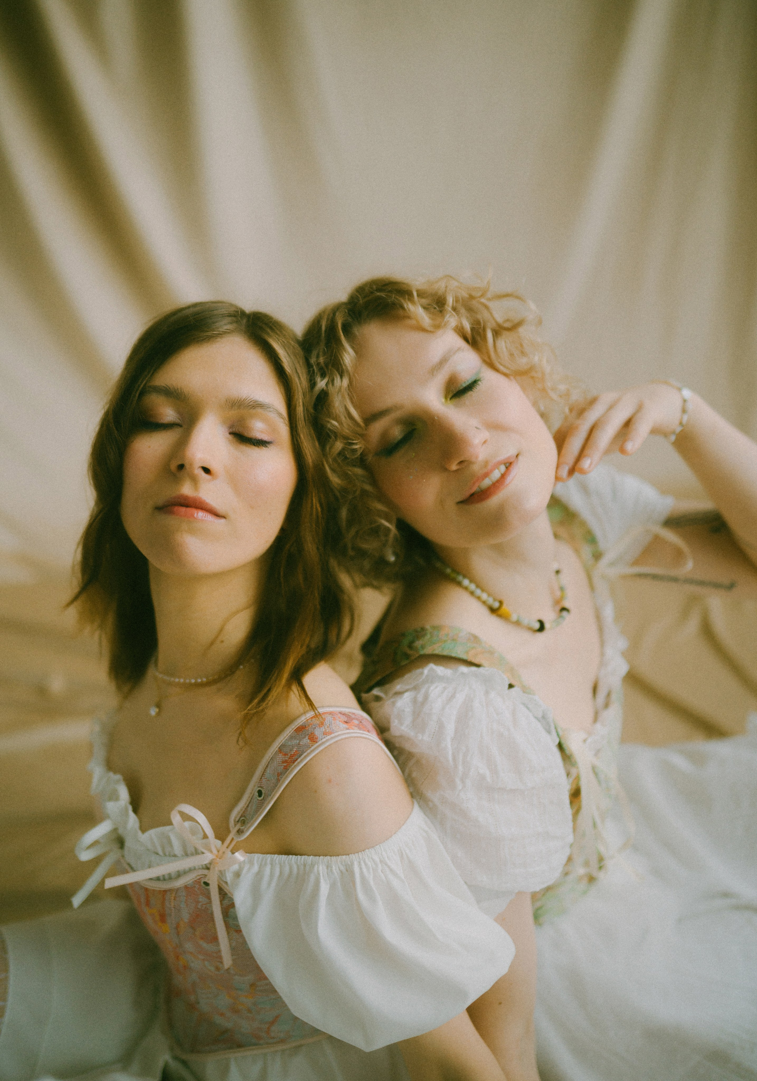 Ксюша, Леона и Василиса. Портретный фотограф в Москве Ефанова Ульяна. Женский портрет