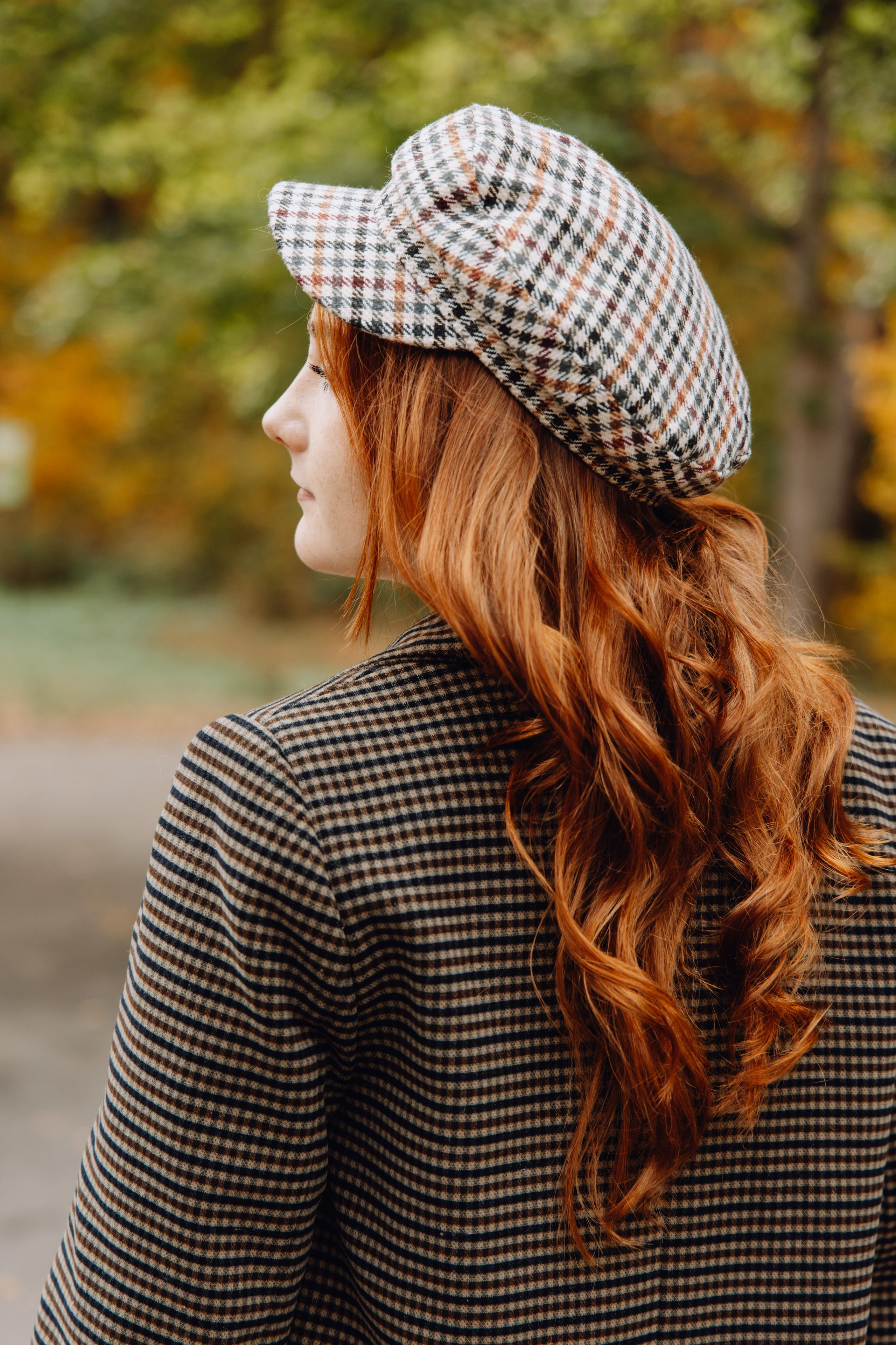 Школьные альбомы в Чернянке. Фотограф Максим Никонов