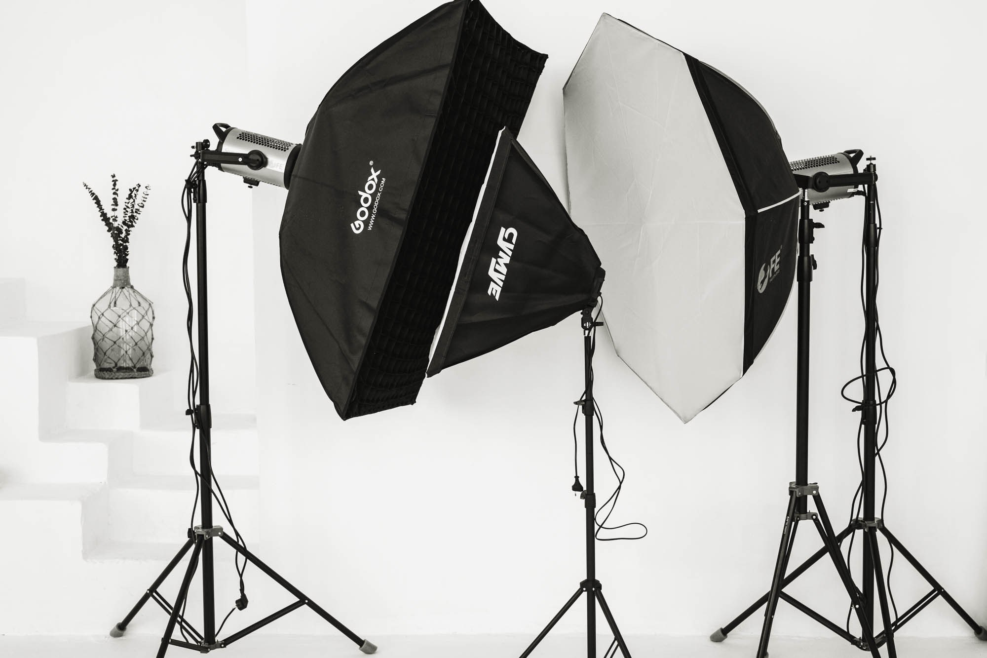 Фотостудия «LIGHT ROOM», творческое пространство с полноценной кухонной зоной в Бресте