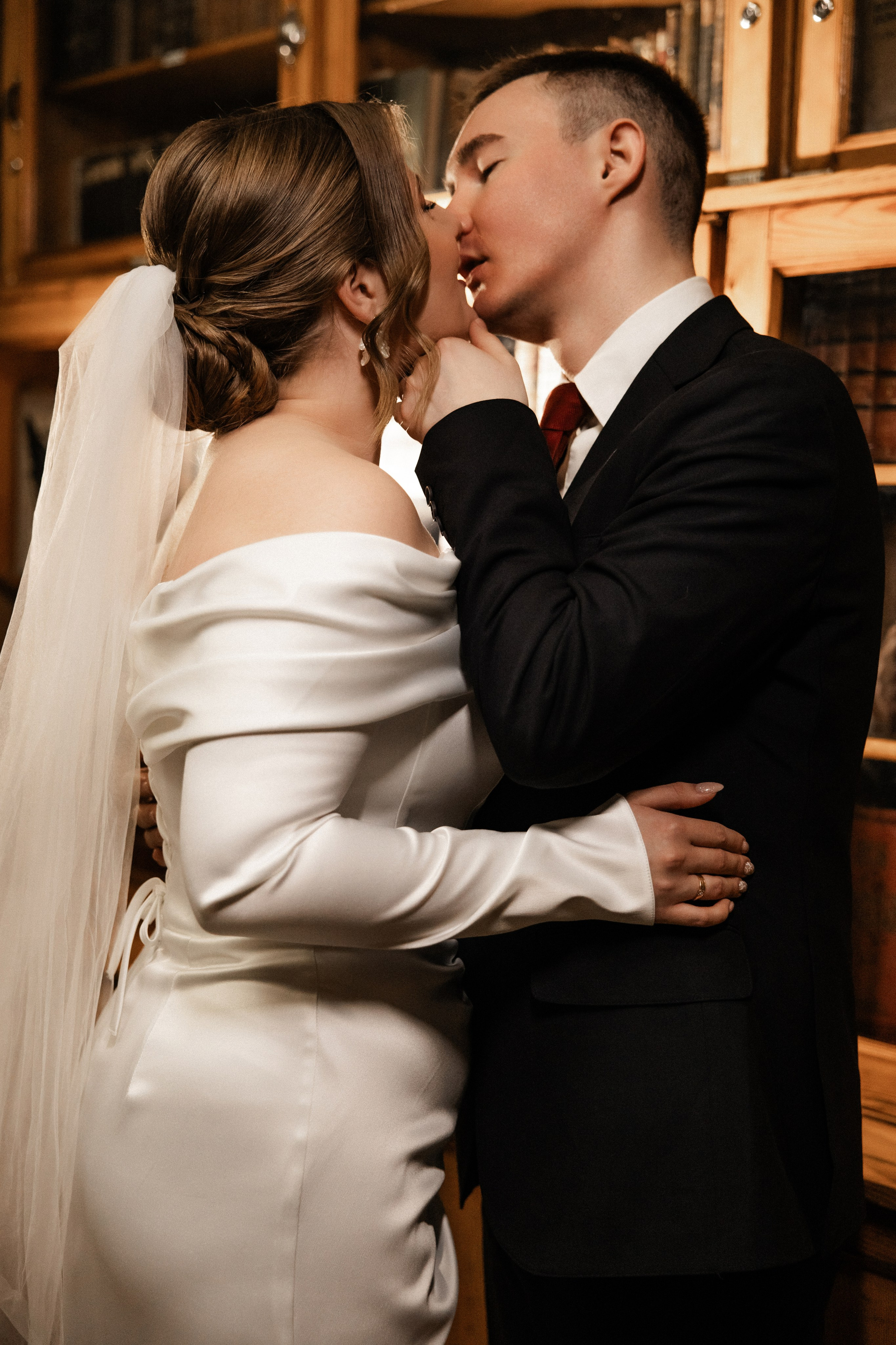 Свадебная фотосессия в Иваново и Москве. Свадебный фотограф в Иваново Гитарина Черняева