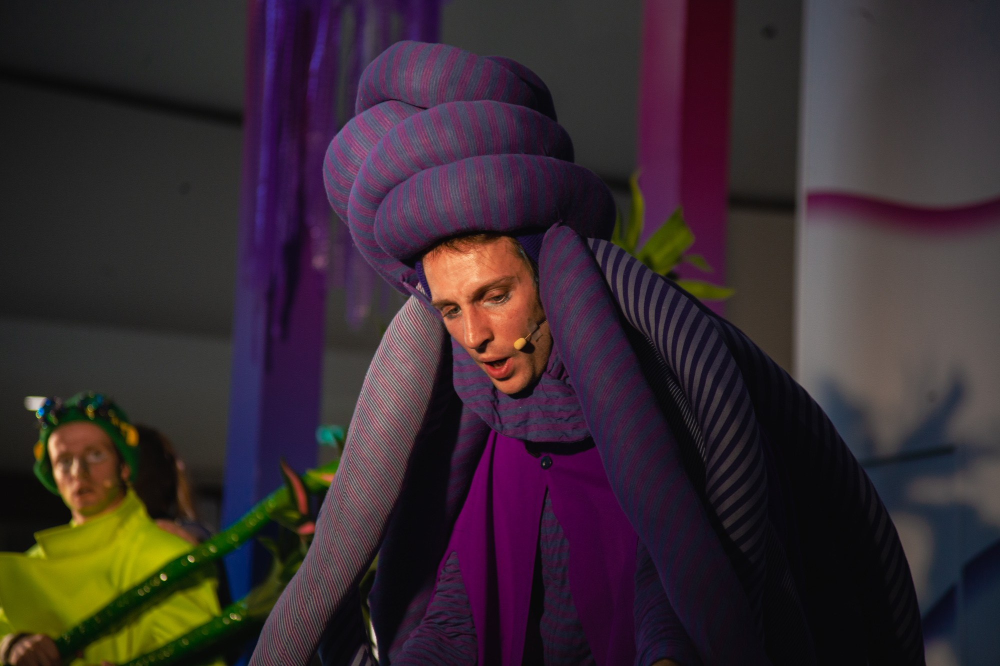 Сказка в ТЦ Океания. Репортажный и концертный фотограф в Москве Анастасия Осень